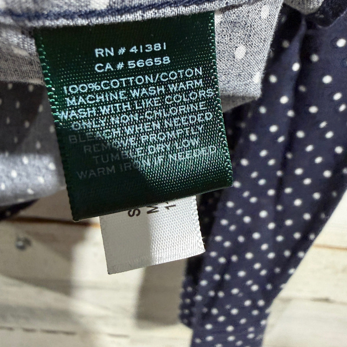 Lauren Ralph Lauren Non Iron Button Down Shirt Women L Navy Polka Dot Cotton3