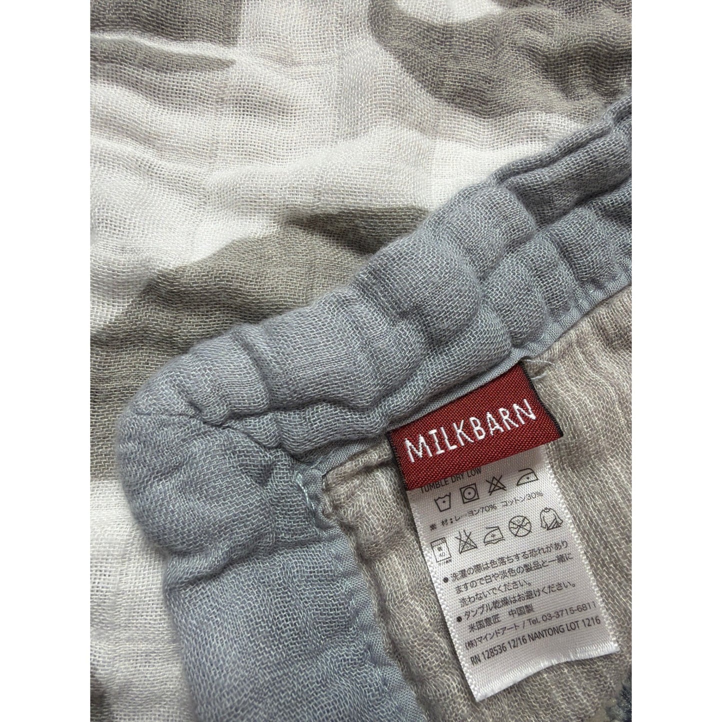 Milkbarn Lovey Kids Grey Whale Print Muslin Soft EUC1