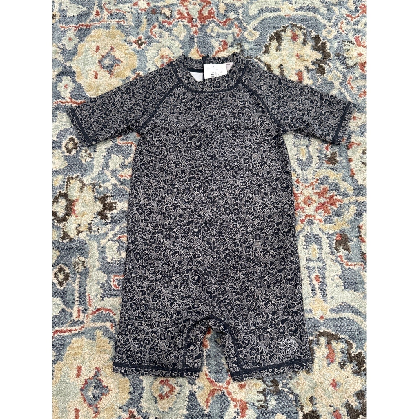 Disney Wheat Swimsuit Kids Size 6 Navy Mickey Mouse Rash Guard NWT0