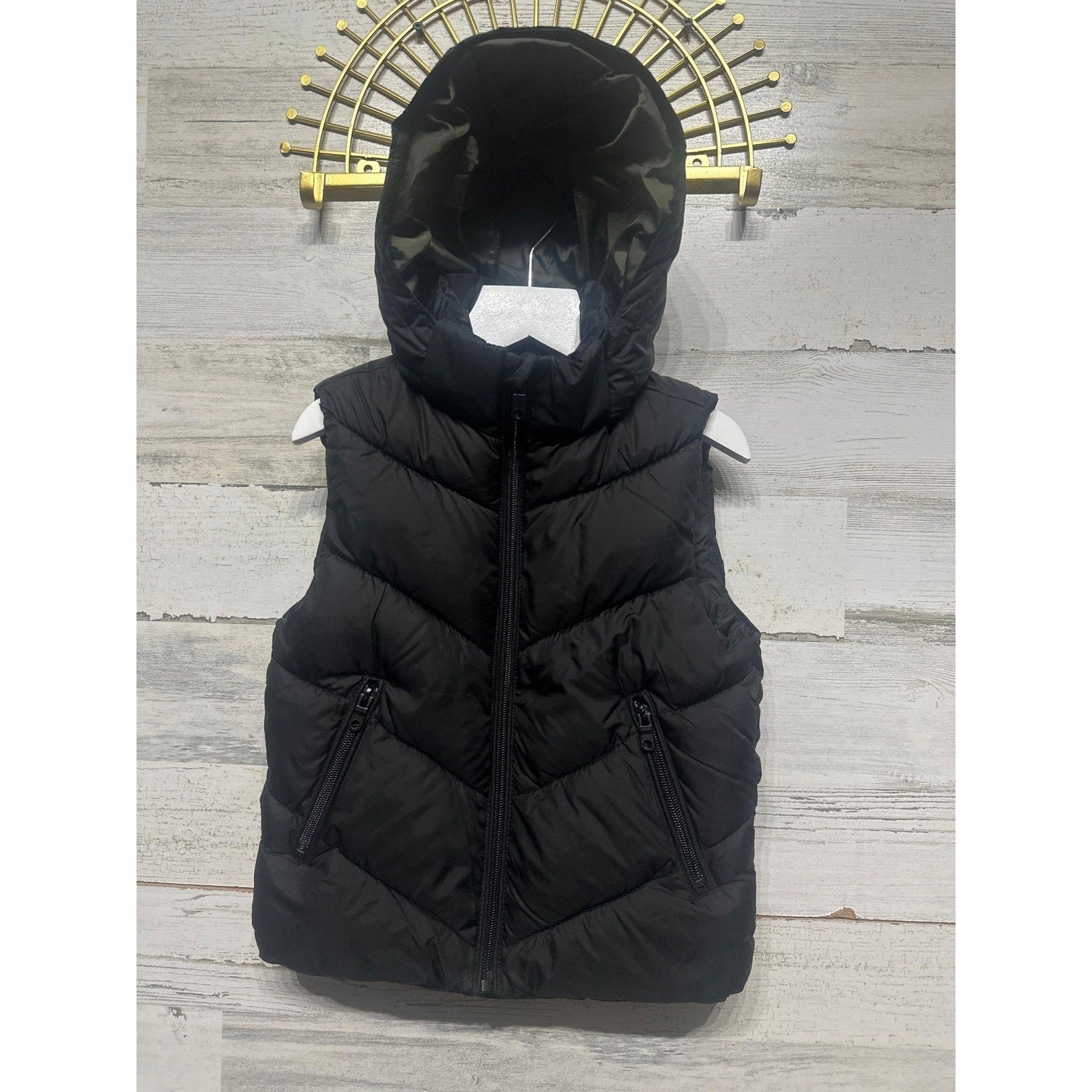 Zara Puffer Vest Kids Size 5 Black Chevron Quilted Hooded EUC0