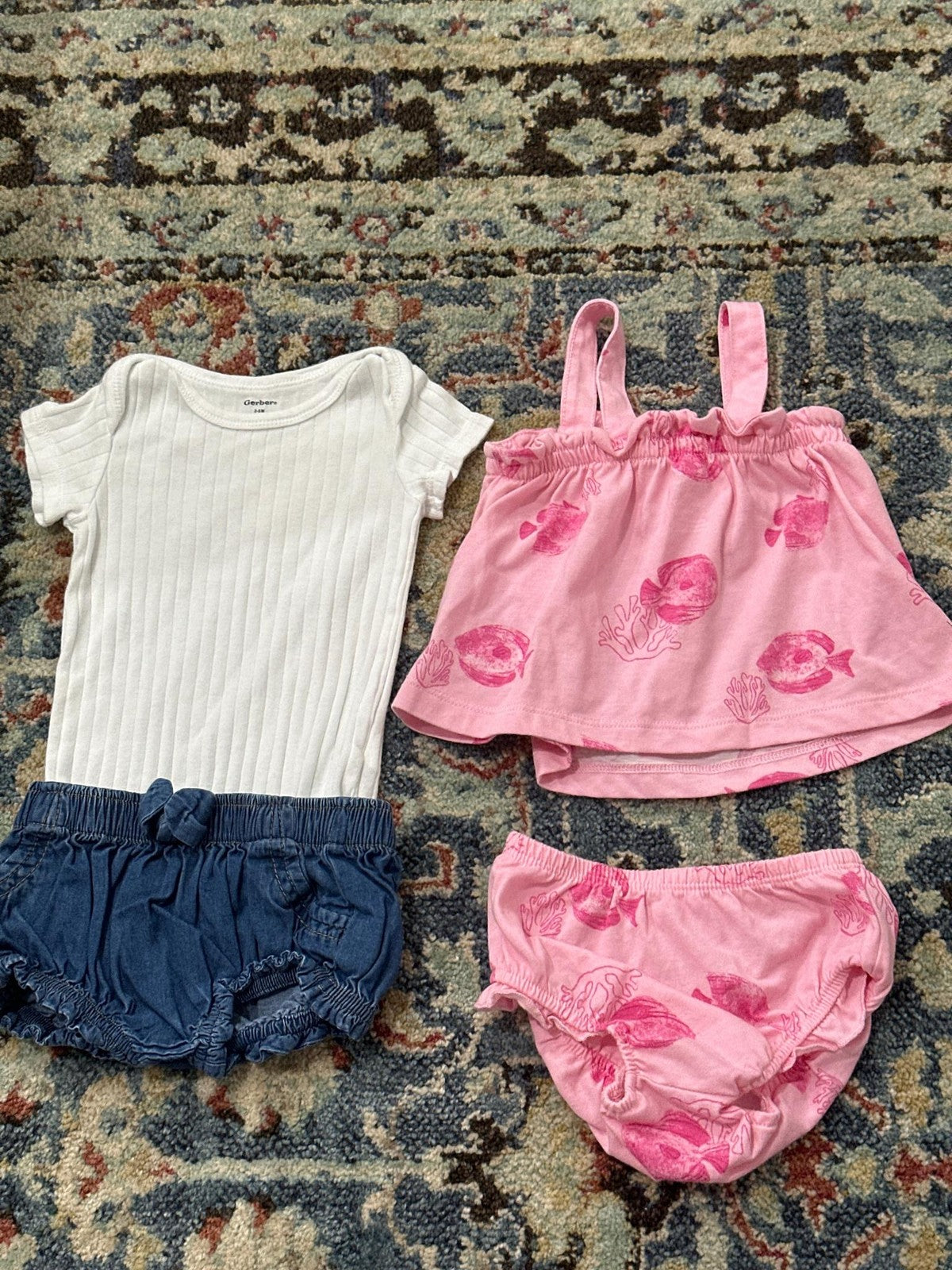 Bodysuit & Pink Fish Bloomers Set Girls 3-6M White Pink Blue 4PC EUC0