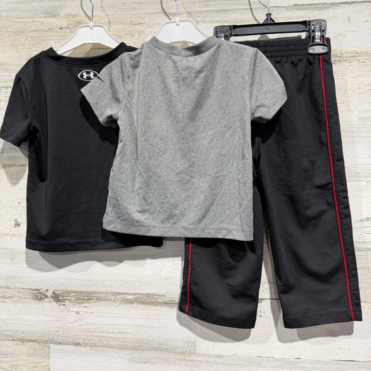 Nike Under Armour T-Shirts Pants Bundle Boys 24M Black Gray Active Sporty EUC4
