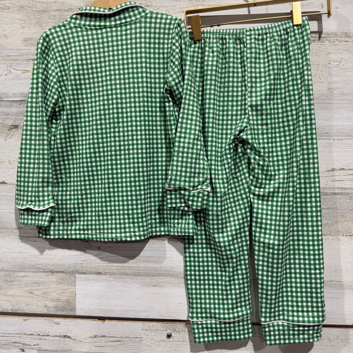 Boutique Pajama Set Kids 6-7 Green Gingham Santa Holiday Christmas NWOT4