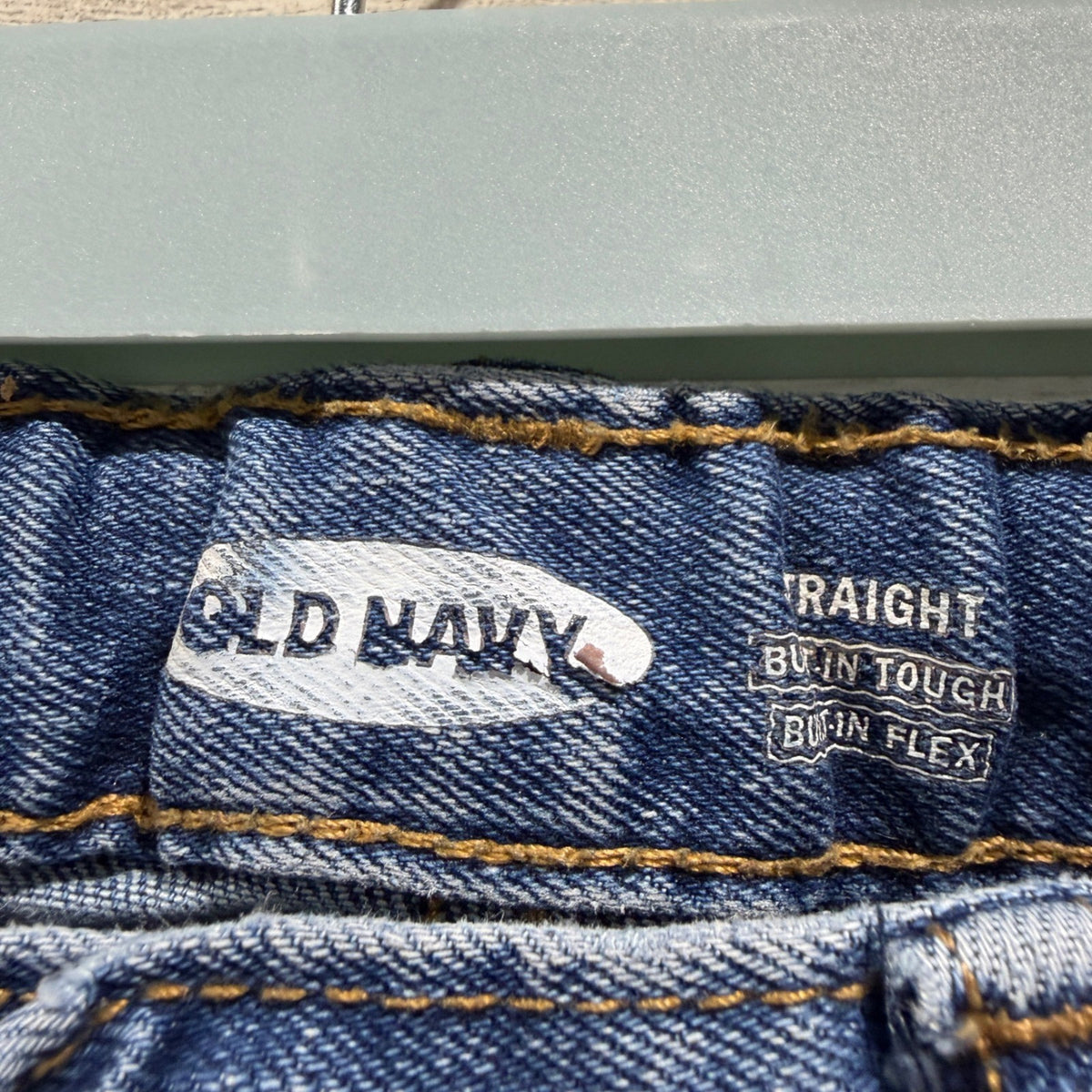 Old Navy Built-In Tough Straight Jeans Boys 10 Plus Blue Denim Stretch1
