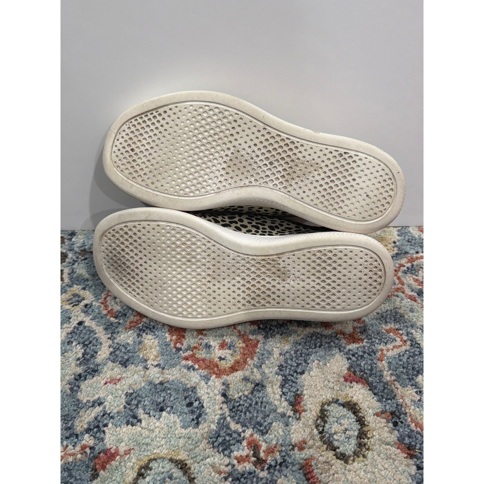 Skechers Bobs Skipper Shoes Women 7.5 Tan Leopard Print Canvas Slip On6
