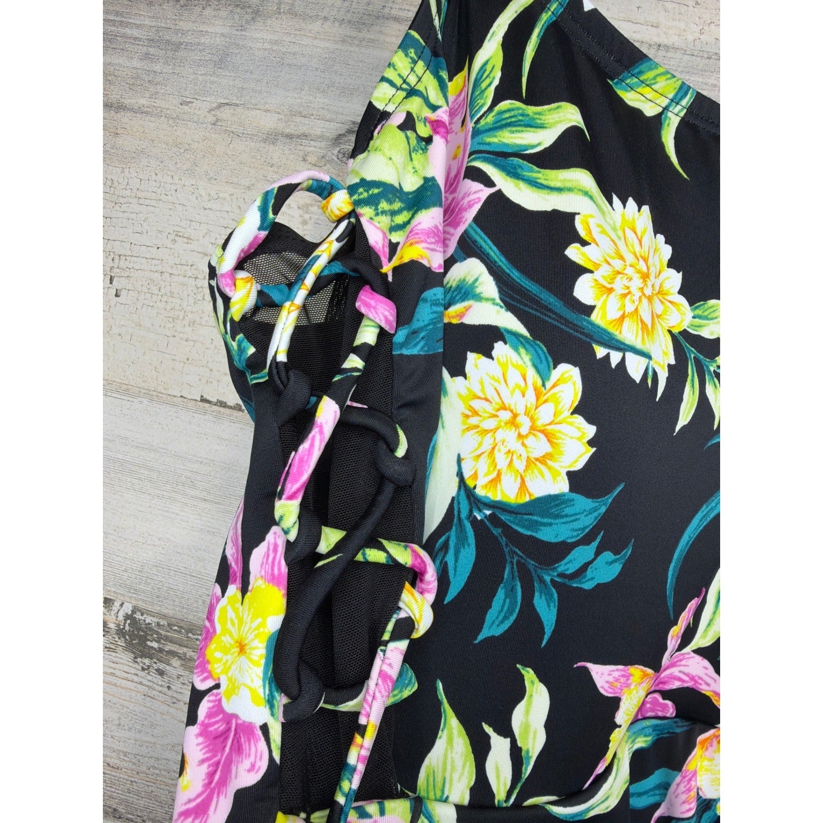 Torrid Wireless Swim Dress Women 1 Black Tropical Floral Resortwear NWT6