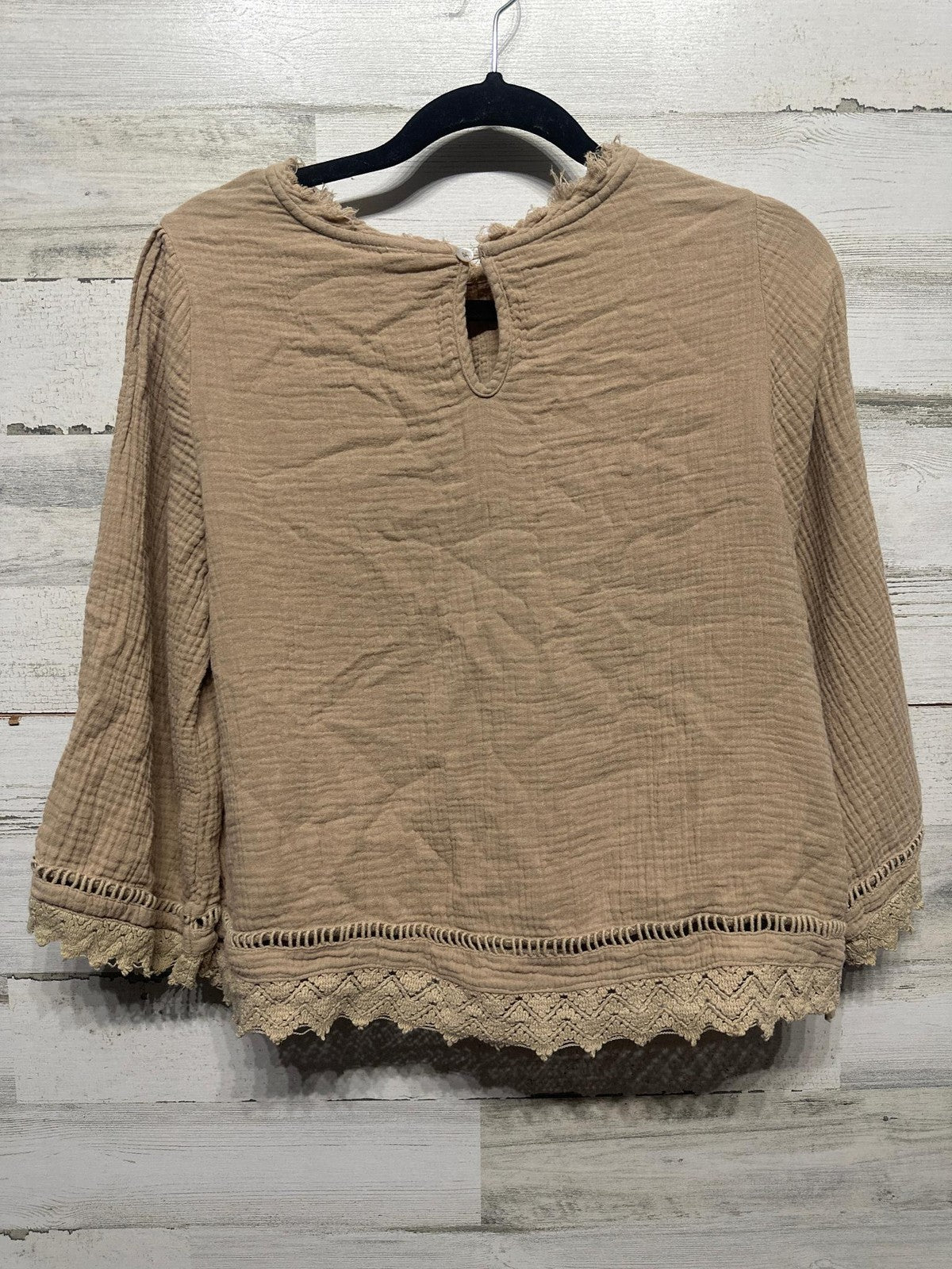 Rylee + Cru Gauze Blouse Women S Tan Lace Trim Pintuck Boho EUC2