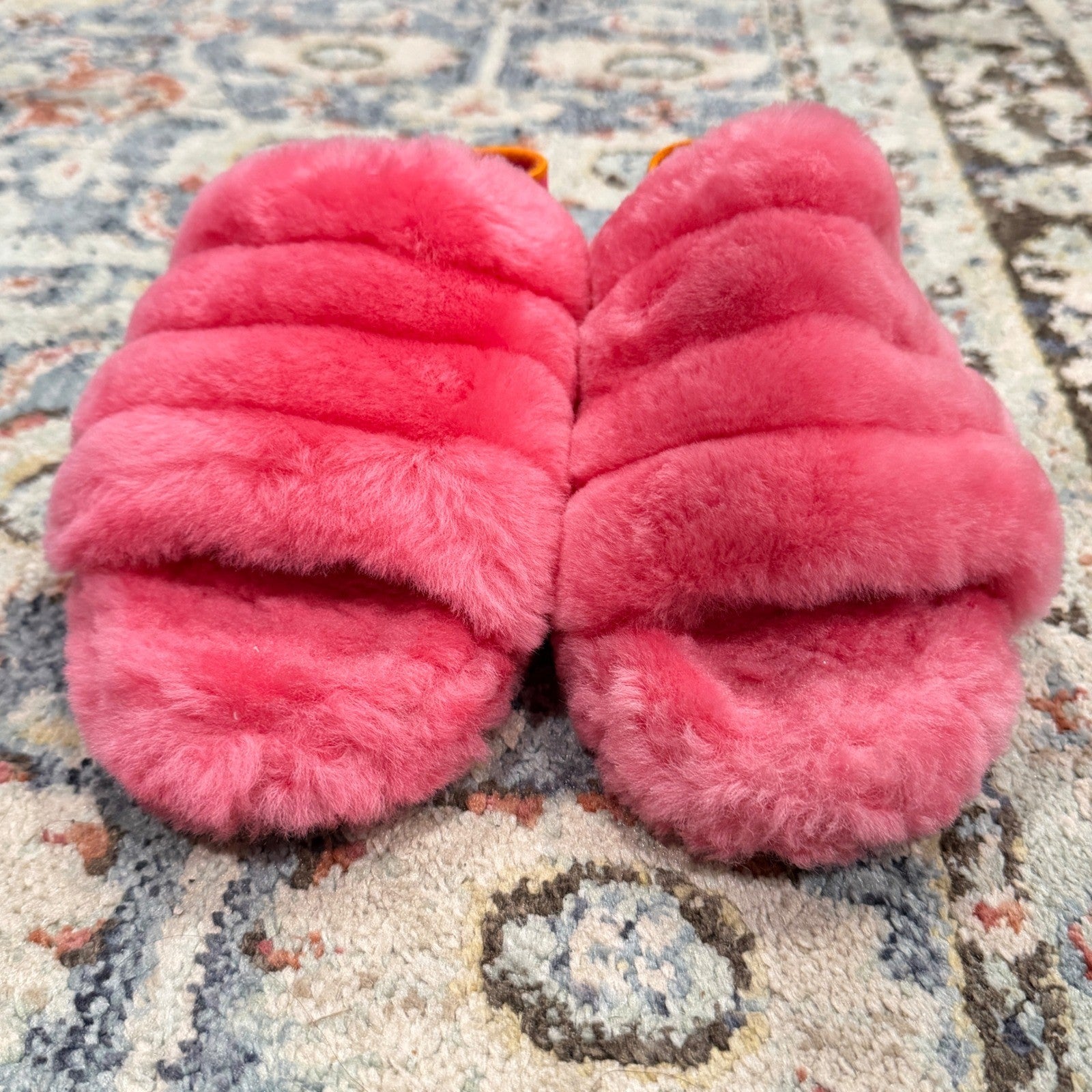 UGG Fluff Yeah Slide Girls Size 4 Pink Faux Fur Slingback Slipper3
