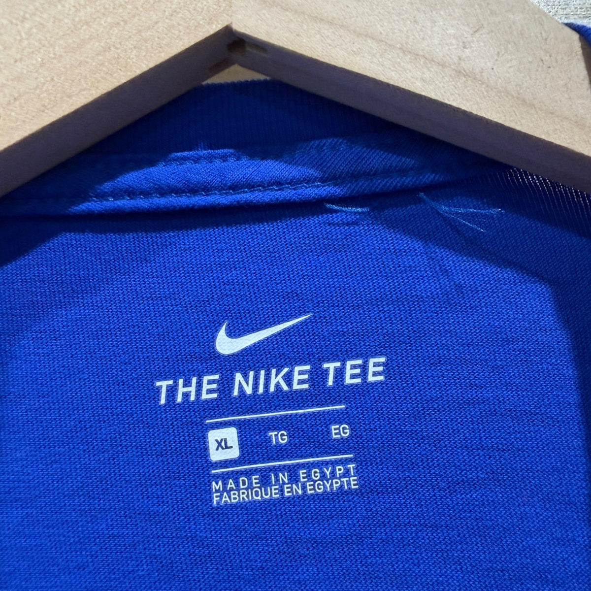 Nike Sportswear Graphic T-Shirt Boys XL Blue 100% Cotton 90s Style4