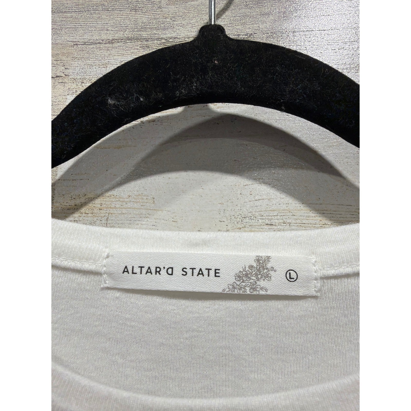 Altar'd State Graphic Tee Women Large White Amalfi Coast Italy Lemon EUC2