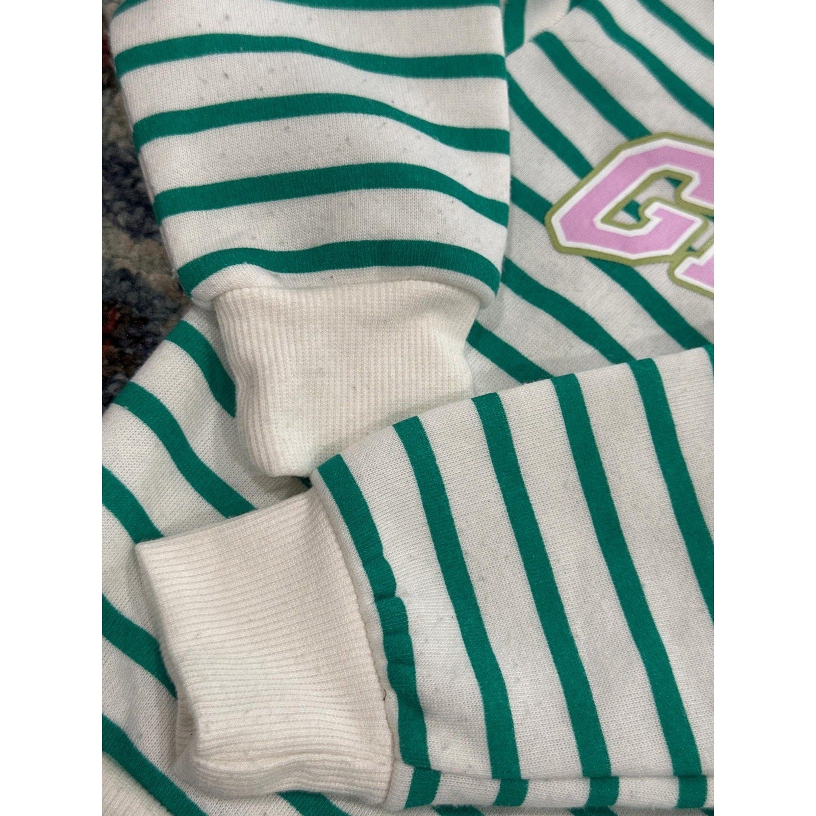 Dr. Seuss The Grinch Sweatshirt Girls 2T Green Striped Heart Graphic GUC2