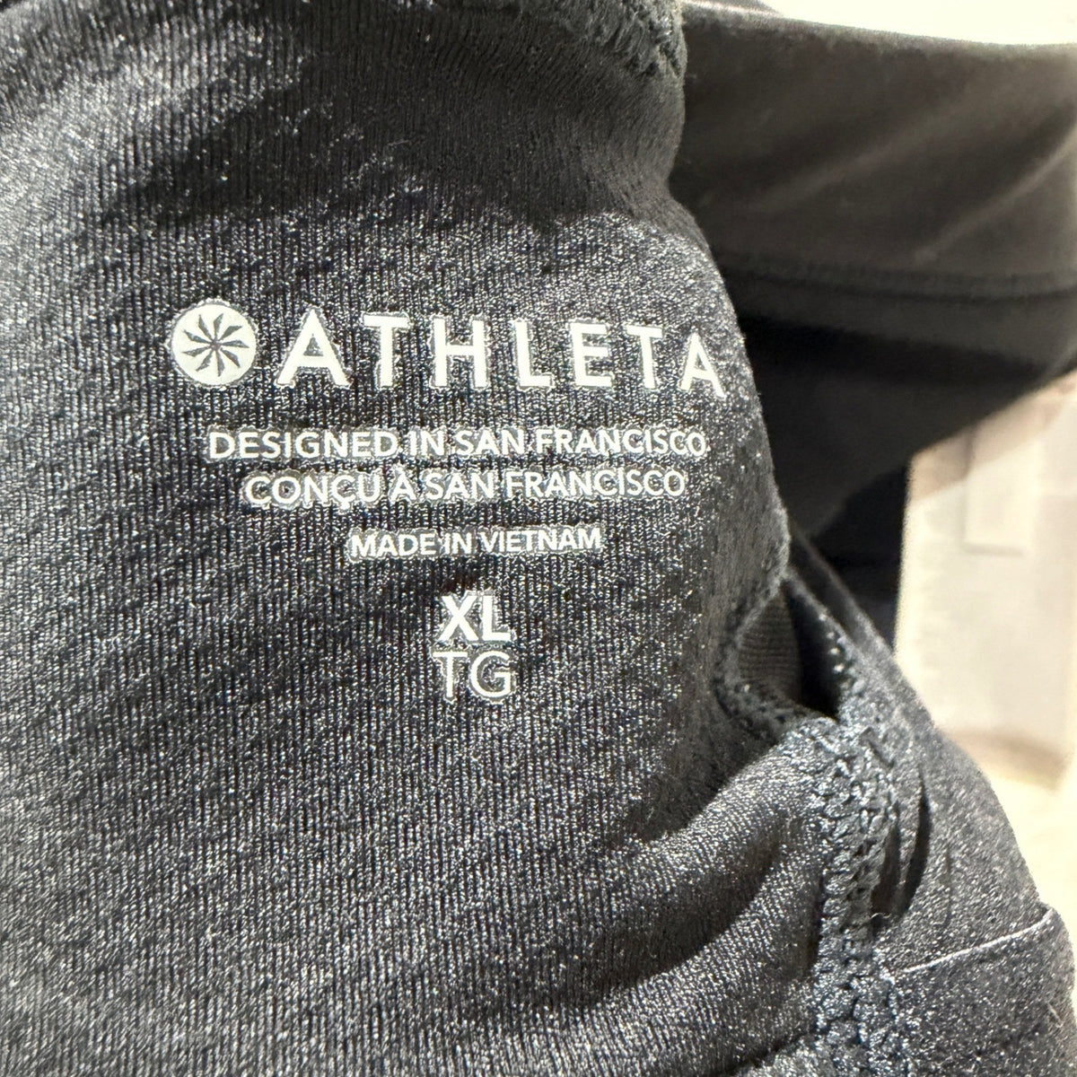 Athleta Solace Bra Sports Bra Women XL Black Nylon Spandex Yoga Activewear EUC3
