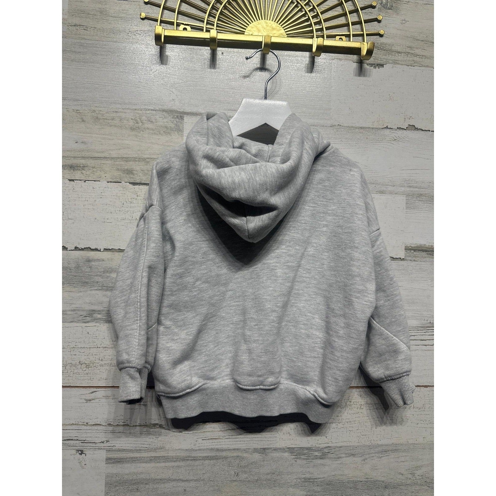 Zara Hoodie Kids Size 2-3Y Gray Weekend Feeling Graphic Pocket Sweatshirt EUC3
