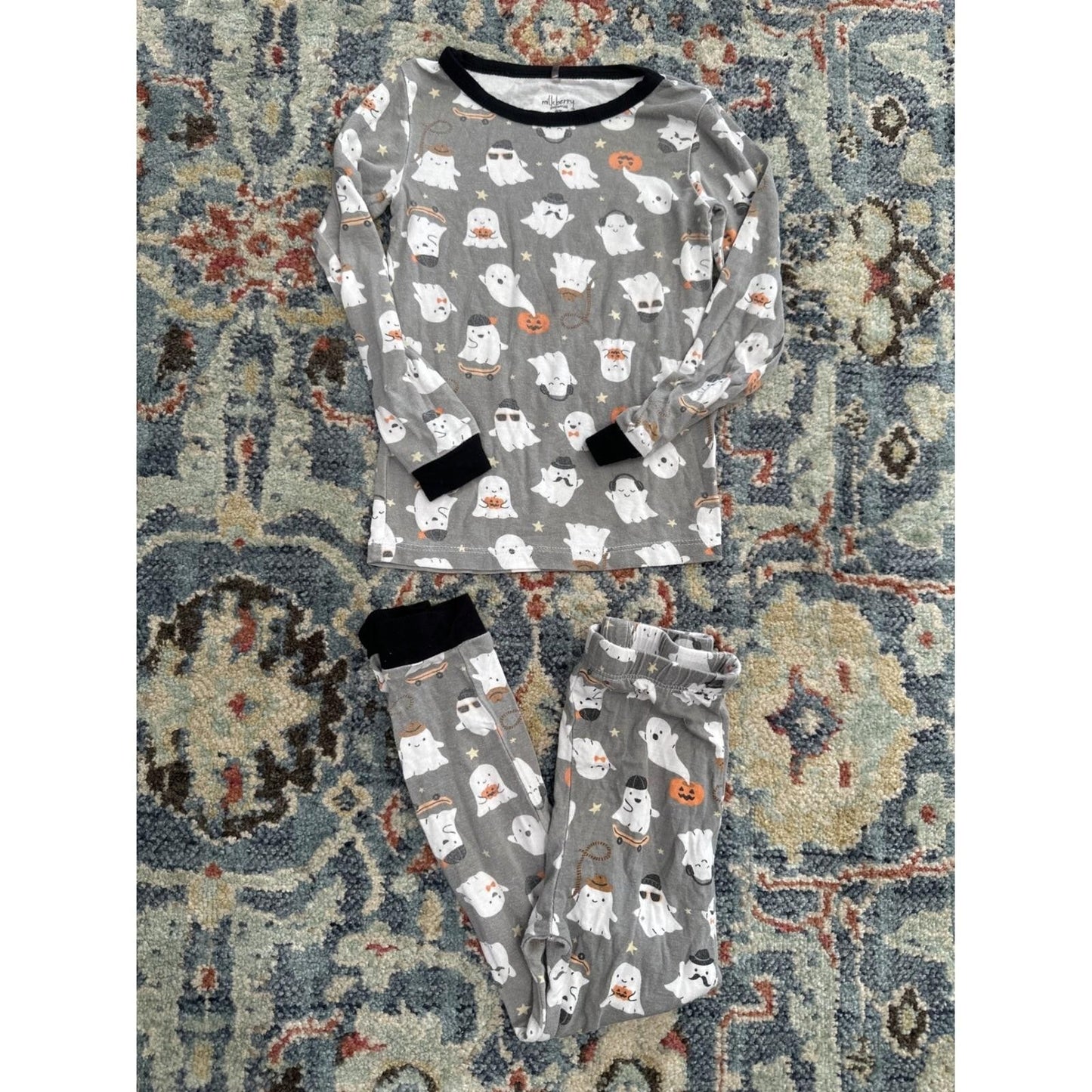 Beetlejuice Zara Milkberry Kids 3T Black Grey Halloween Bundle GUC3