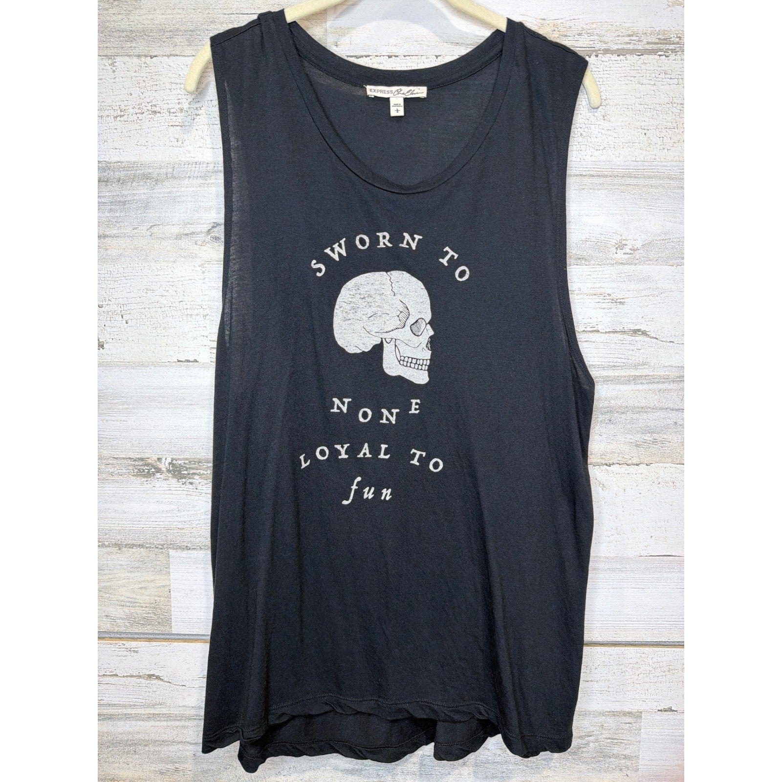 Express One Eleven Muscle Tank Women Large Black Skull Graphic Edgy Grunge EUC0