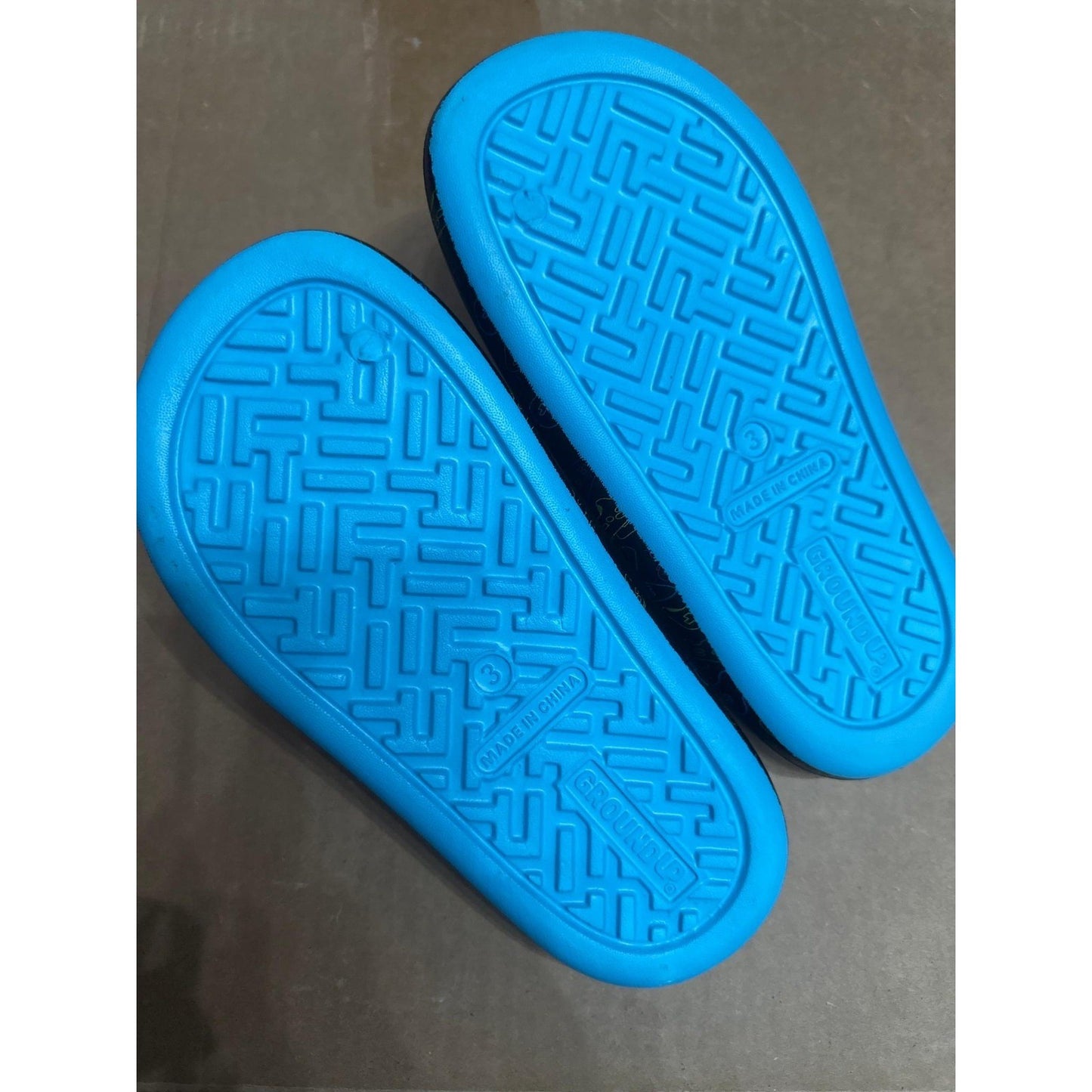 Ground Up Slide Sandals Boys Youth 3 Black Blue Video Game Controller Print NWT2