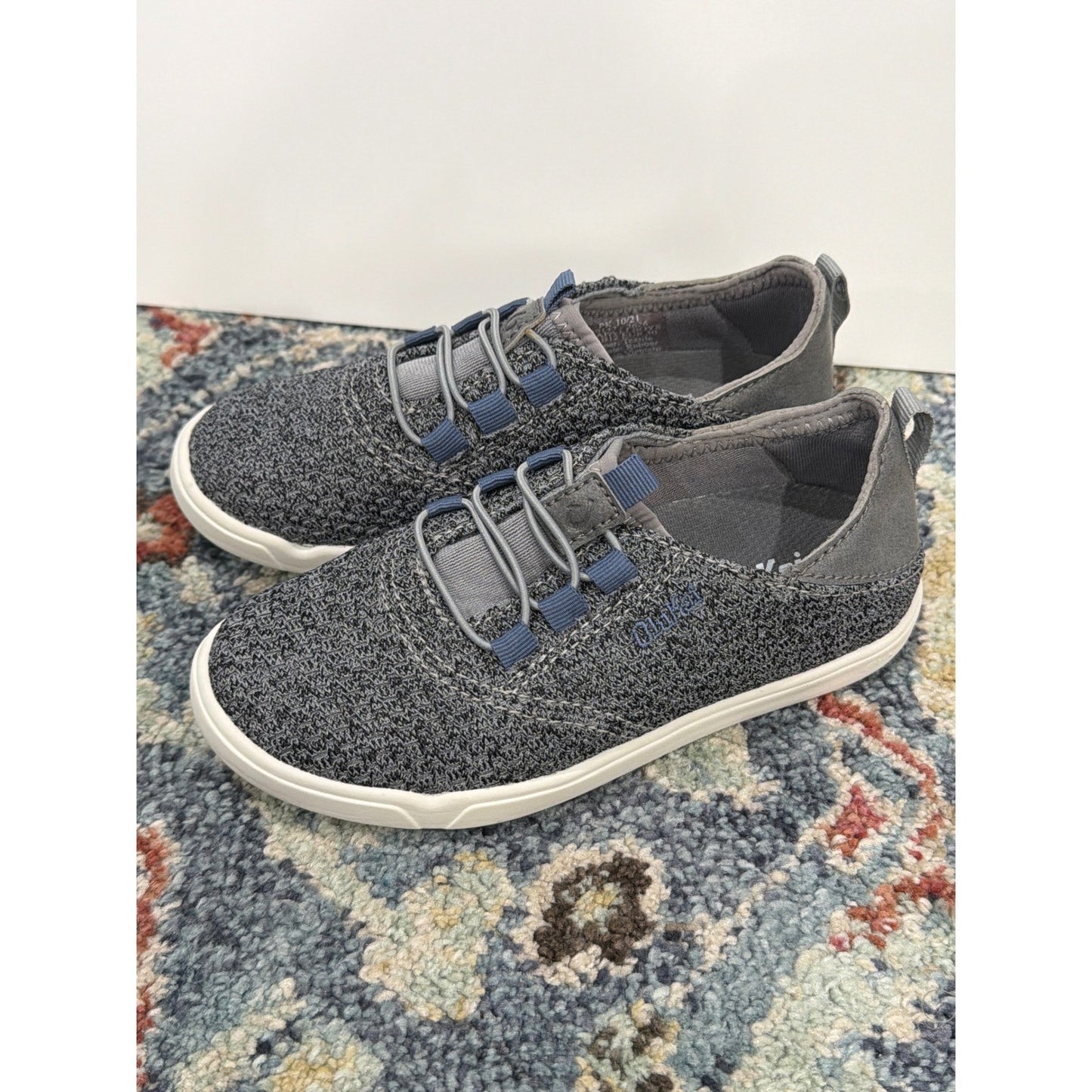 OluKai Nohea Mesh Sneakers Boys Size 12 Gray Blue Slip On Casual EUC3
