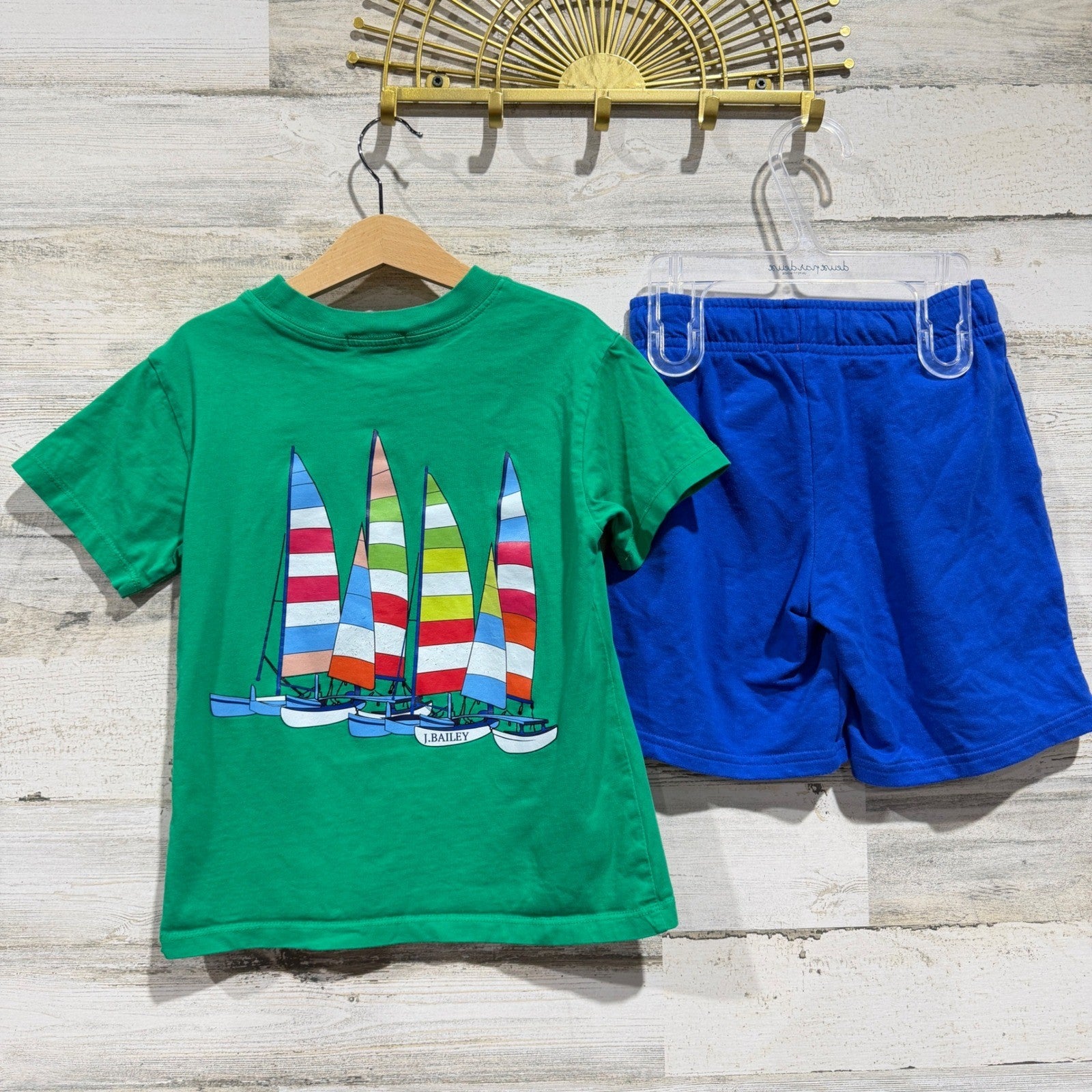 J. Bailey Cat & Jack Shirt Shorts Set Boys Size 6 Green Blue Sailboat *Flawed4