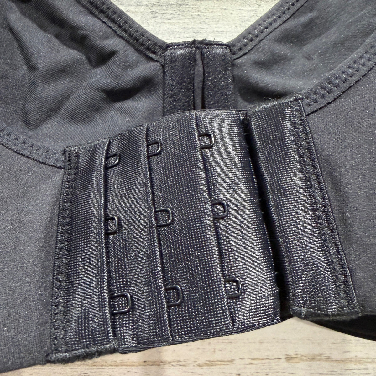 DELIMIRA Full Coverage Bra Women 36DD Black Basic Contemporary NWT4