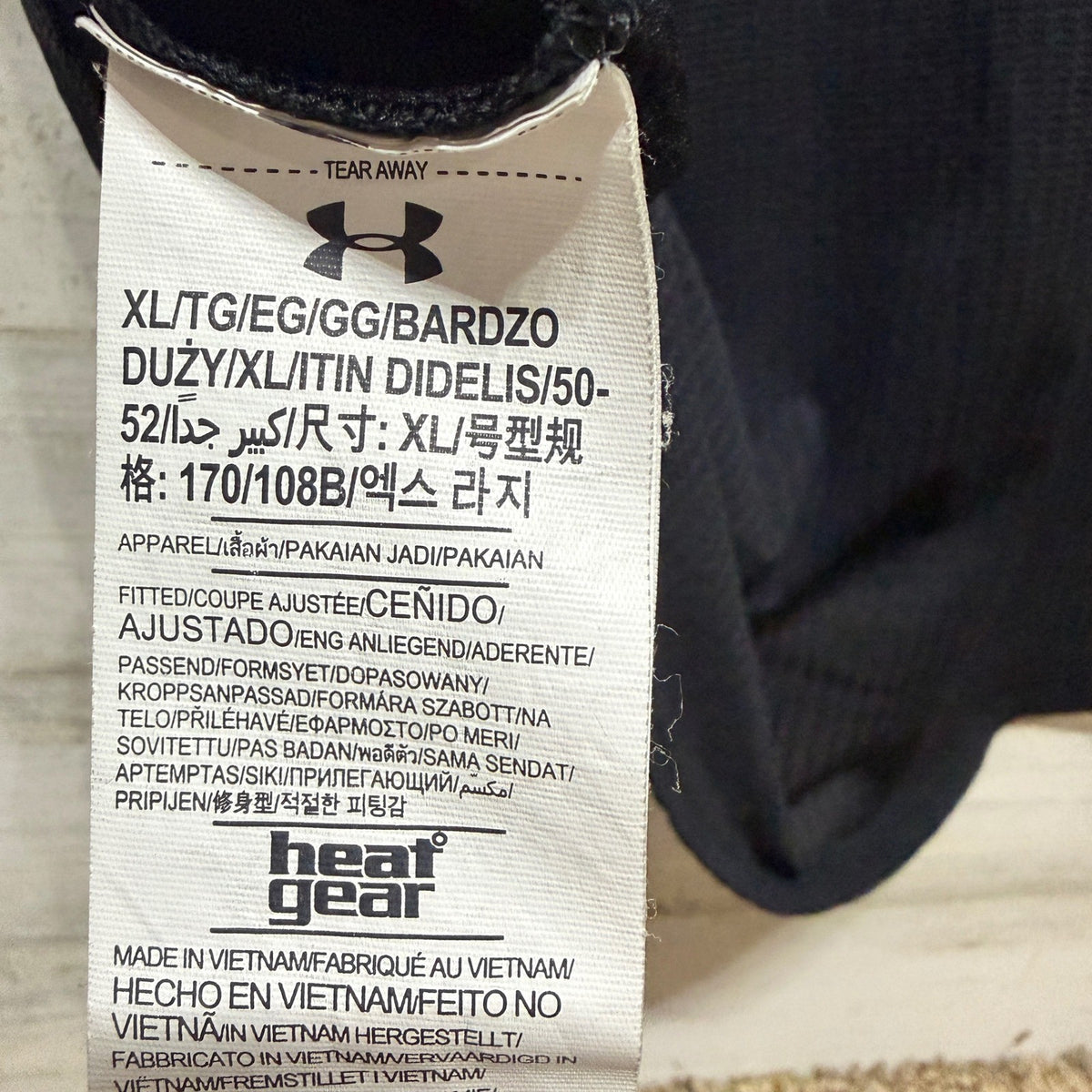 Under Armour Run Top Women XL Black HeatGear Threadborne Athletic4