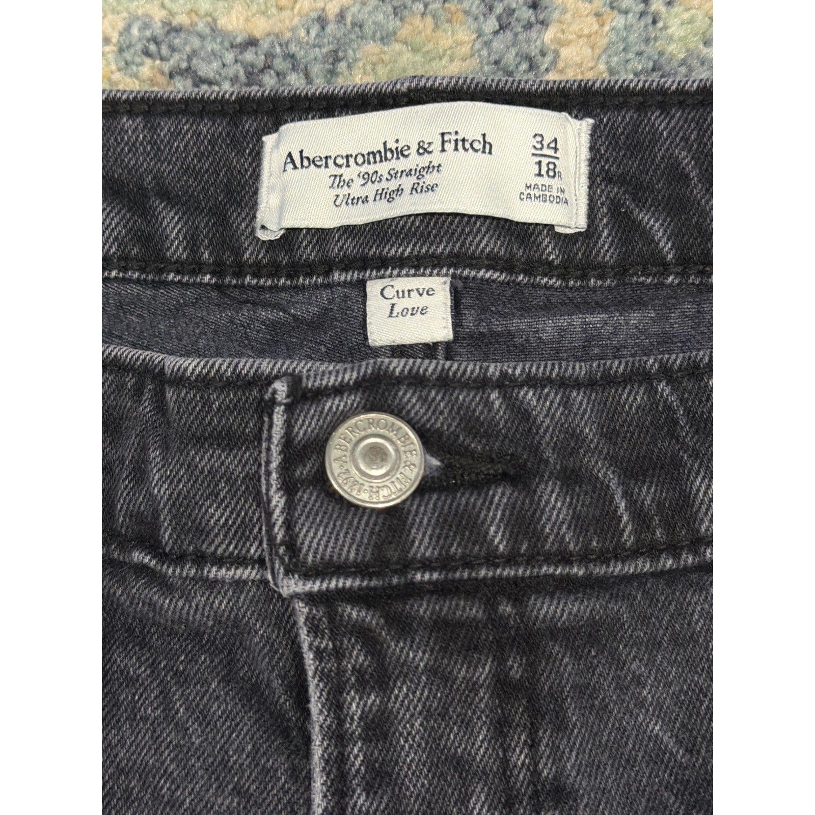 Abercrombie & Fitch 90s Straight Jeans Women 34/18R Black Curve Love Denim EUC0