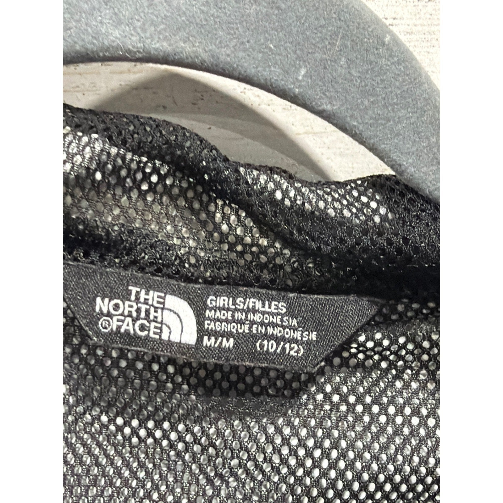 The North Face Rain Jacket Girls M 10/12 Grey Geometric DryVent Gorpcore EUC3