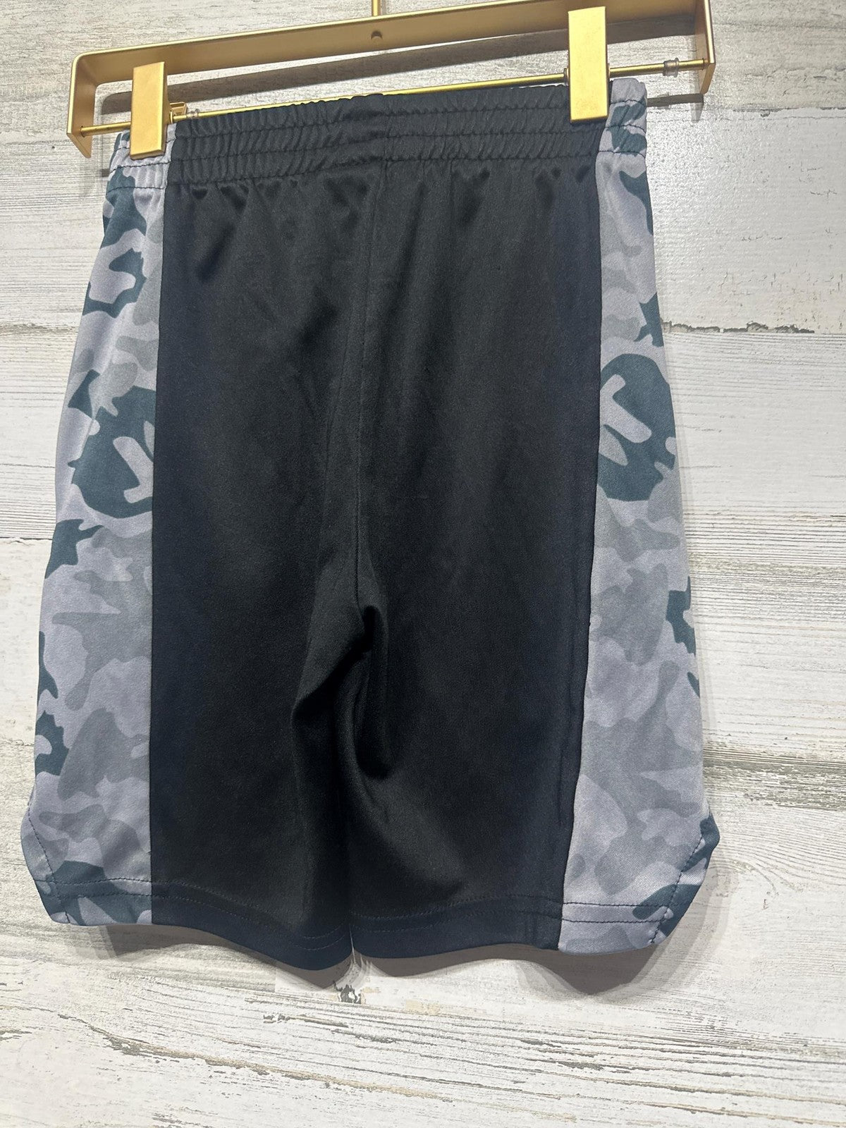 Boys Size 5-6 Champion Black and Grey Camo Active Shorts - Good Used Condition1