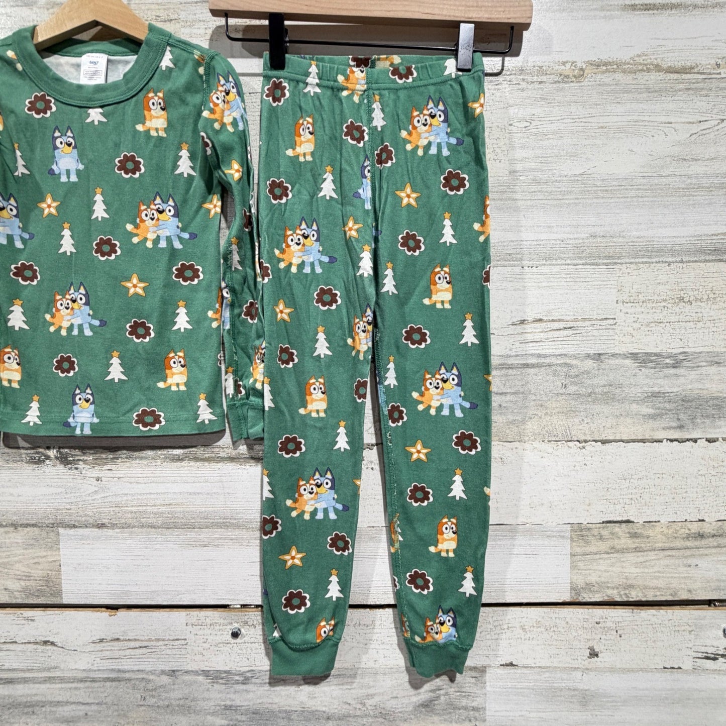 Hanna Andersson Bluey Pajamas Kids 6-7 Green Organic Cotton Holiday EUC3