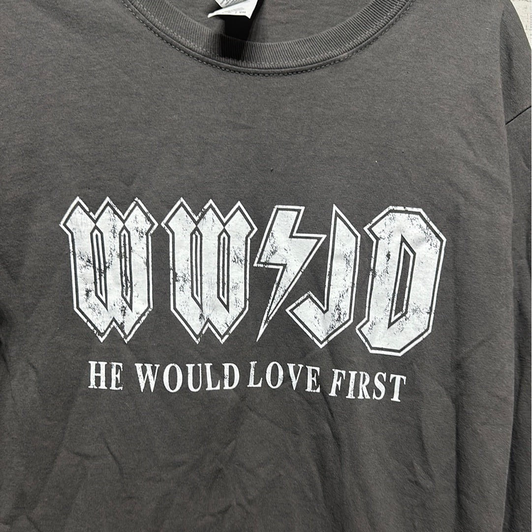 Gildan WWJD Long Sleeve Shirt Women Small Gray Graphic Rock Aesthetic EUC1