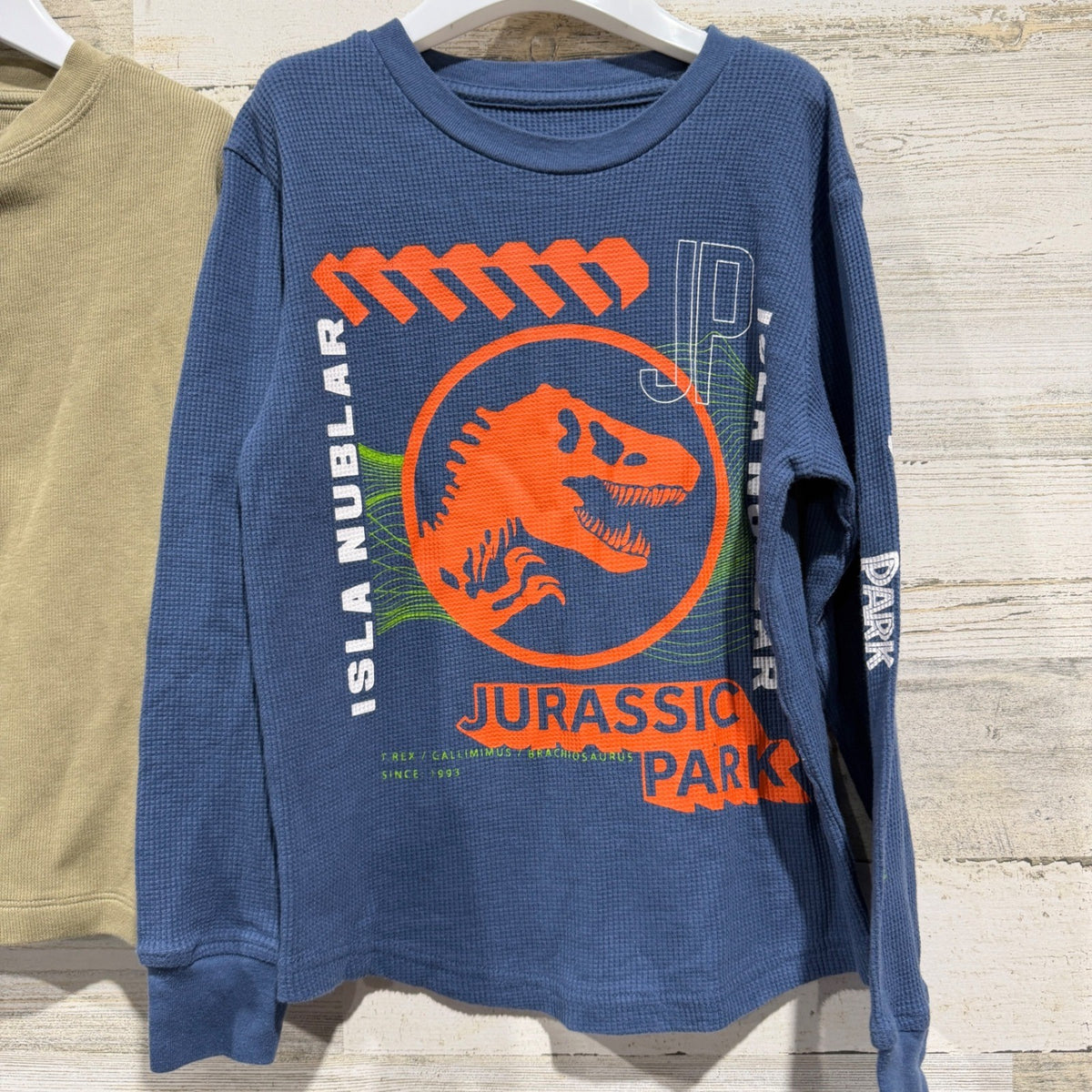 Zara & Hybrid Shirt Bundle Boys 6/7 Blue Green Jurassic Park Fall Winter EUC3