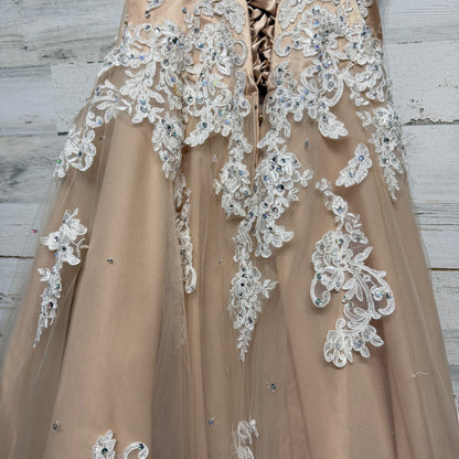 Morilee Madeline Gardner Ball Gown Women Size 10 Champagne Tulle Fairycore10