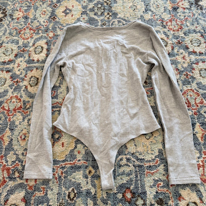 New In Waffle Bodysuit Women M Gray Polyester Thermal Casual NWT4