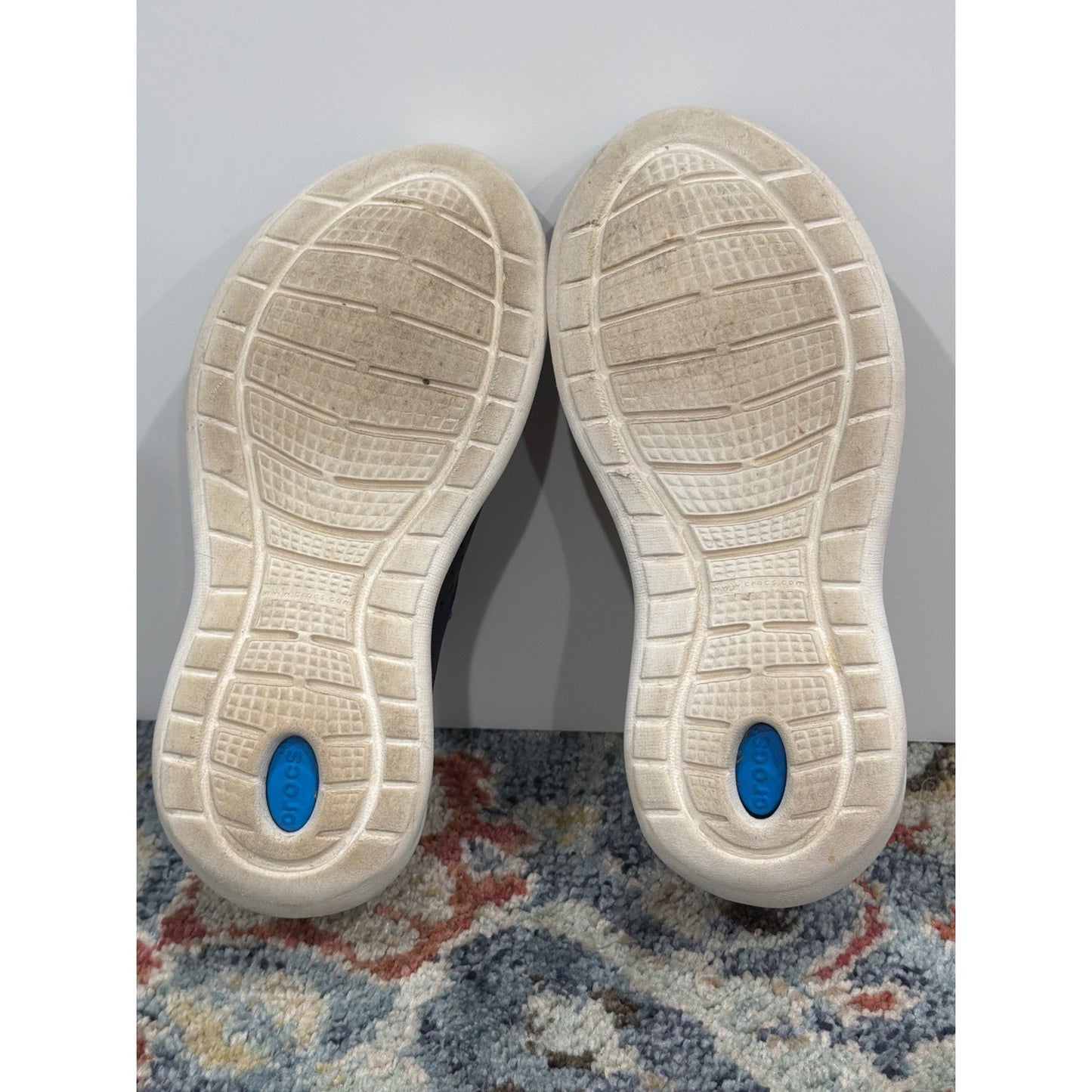 Crocs LiteRide Pacer Sneaker Boys J1 Navy Blue Perforated Sporty5
