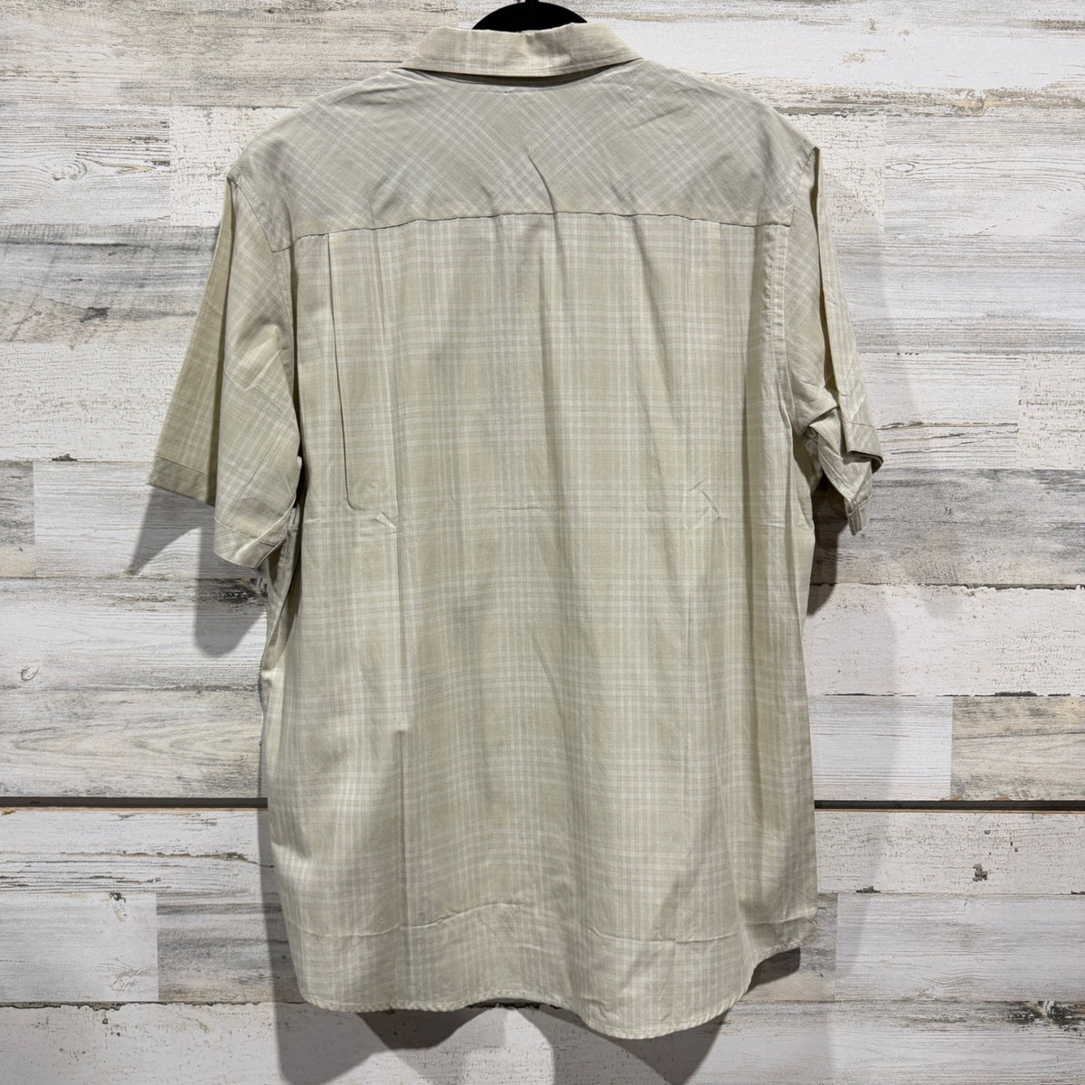 COVA Short Sleeve Button Up Shirt Mens XL Tan Plaid Tencel Cotton EUC5