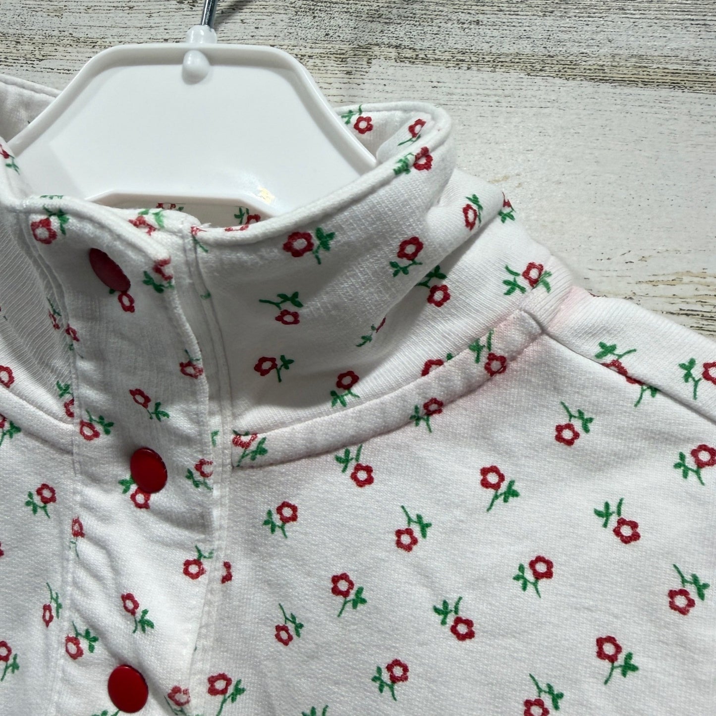 TBBC Pullover Girls 3T White Red Floral Preppy Play Condition *Flawed1