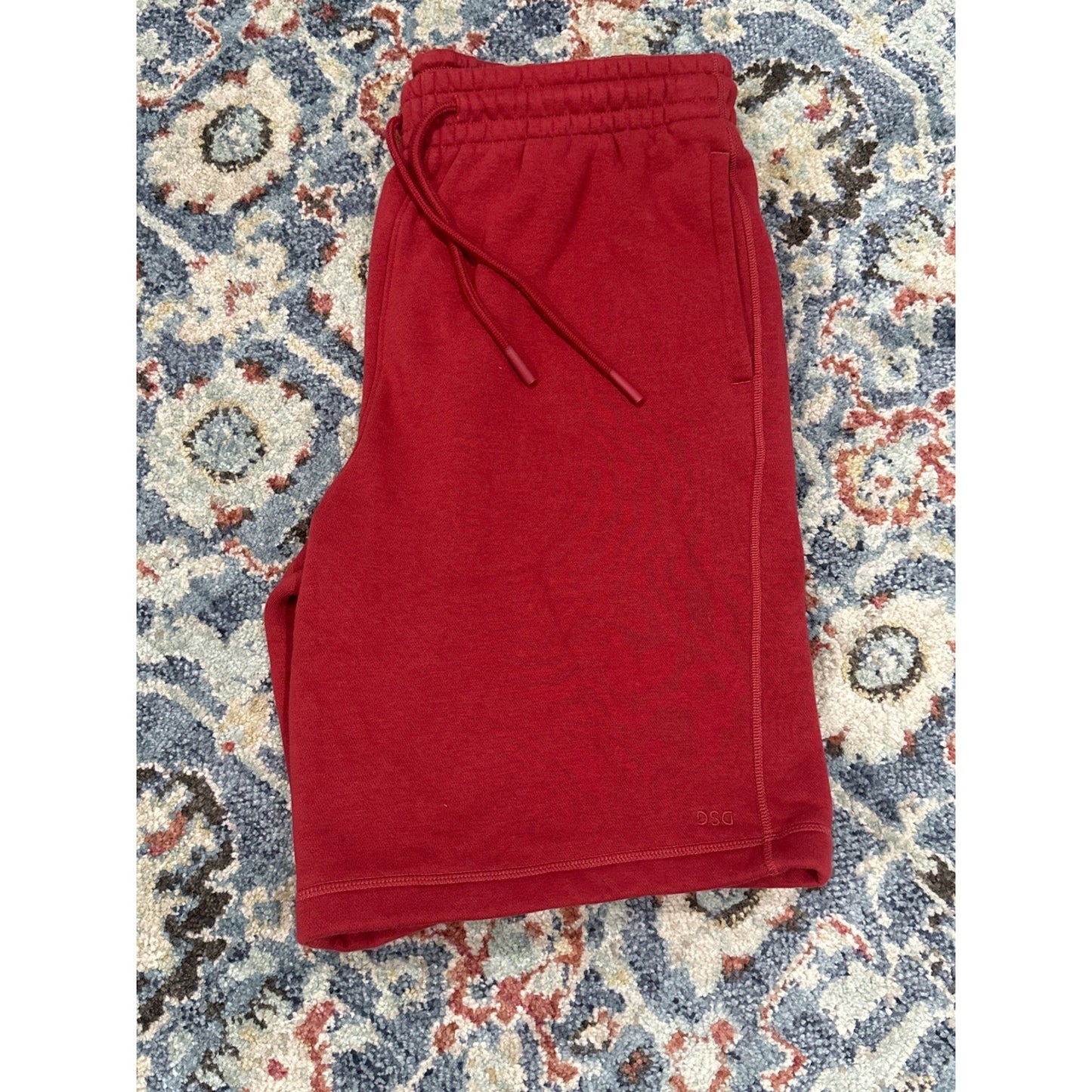 DSG Fleece Sweat Shorts Men Medium Red Elastic Drawstring Pockets GUC3