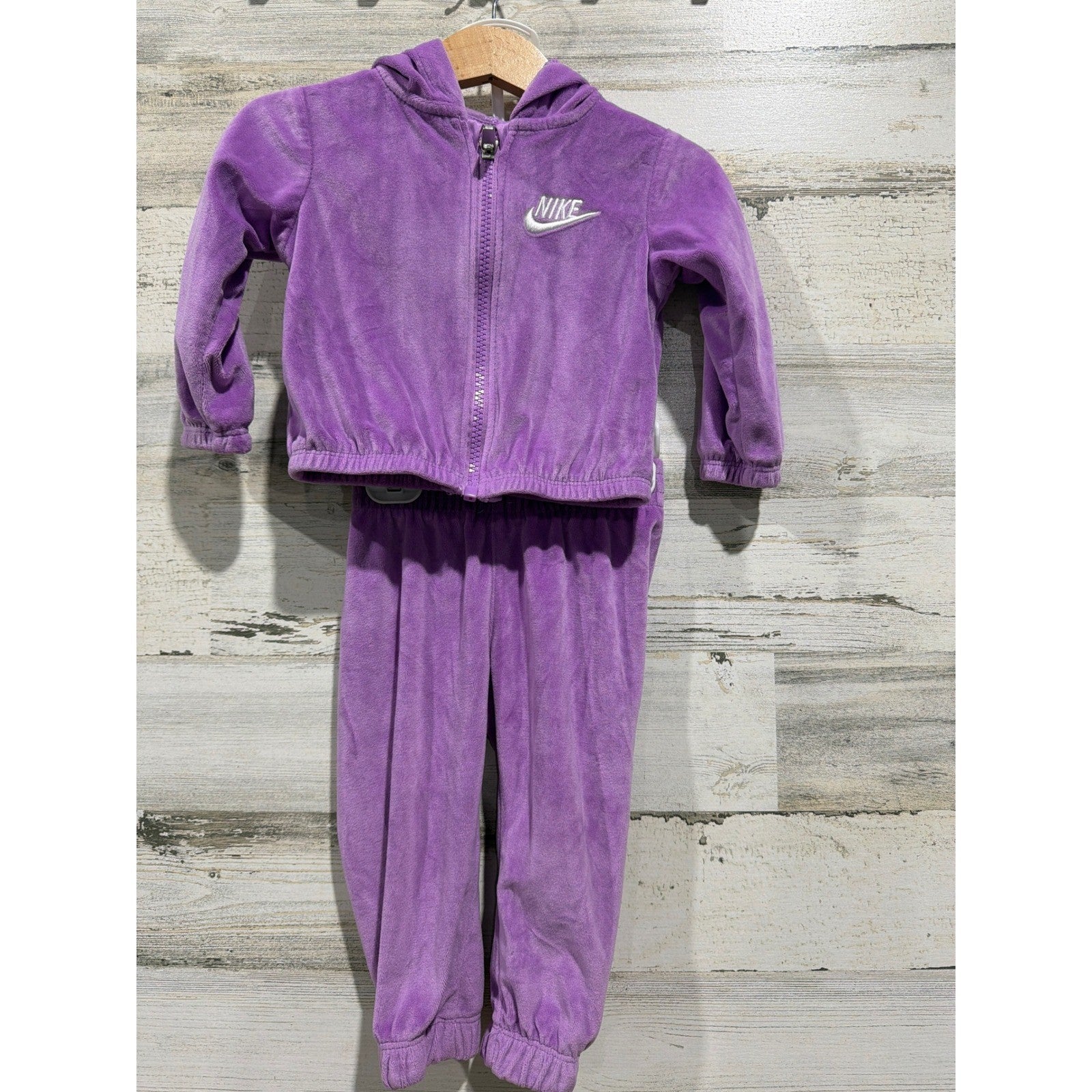 Nike Velour Tracksuit Girls 12M Purple Hooded Jogger Set Sporty EUC0