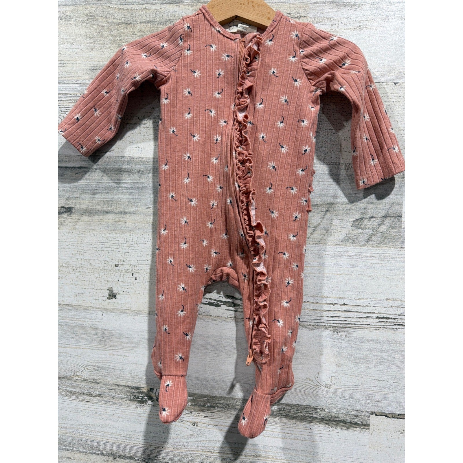Simple Joys PJ Place Old Navy Baby Girl 0-3M Bundle Sleepers Top Ribbed Floral5