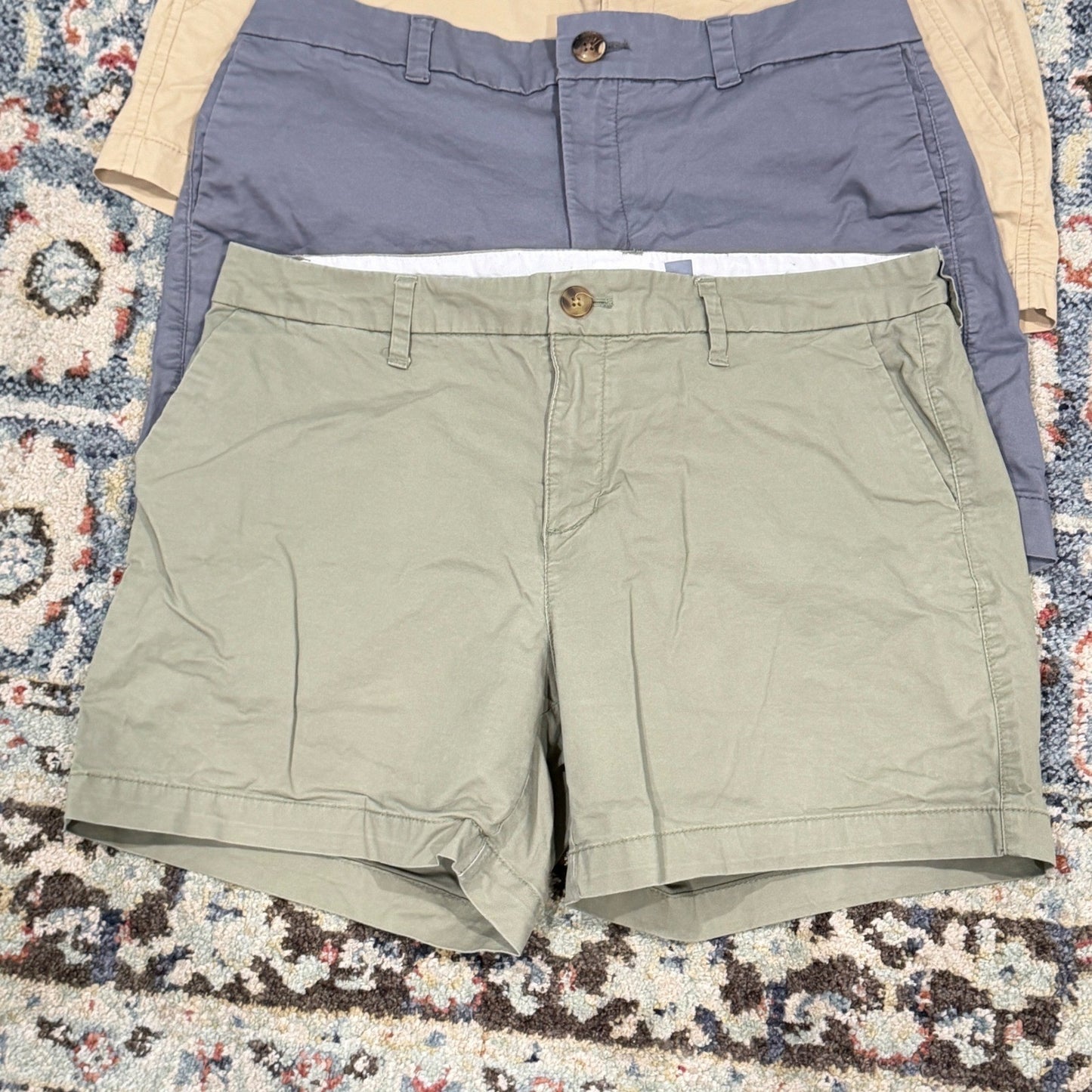 Old Navy Chino Shorts Women Size 8 Multi Color Bundle Preppy Casual2