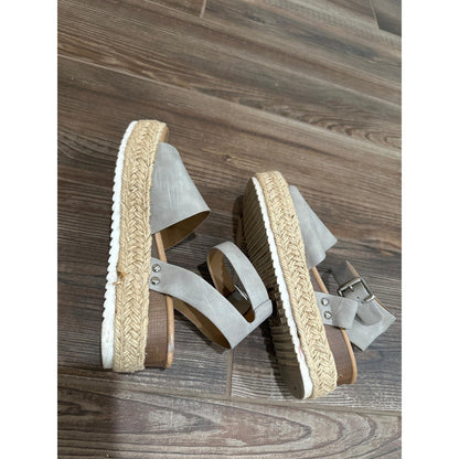 Soda Espadrille Platform Sandals Women Size 8 Grey Chunky Platform Wedge5