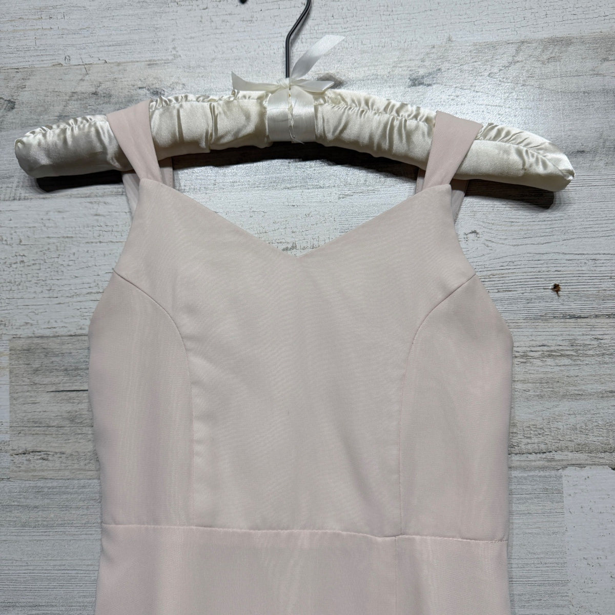 Azazie Chiffon Dress Girls J10 Blush Pink V-Neck Back Tie Formal Balletcore EUC1