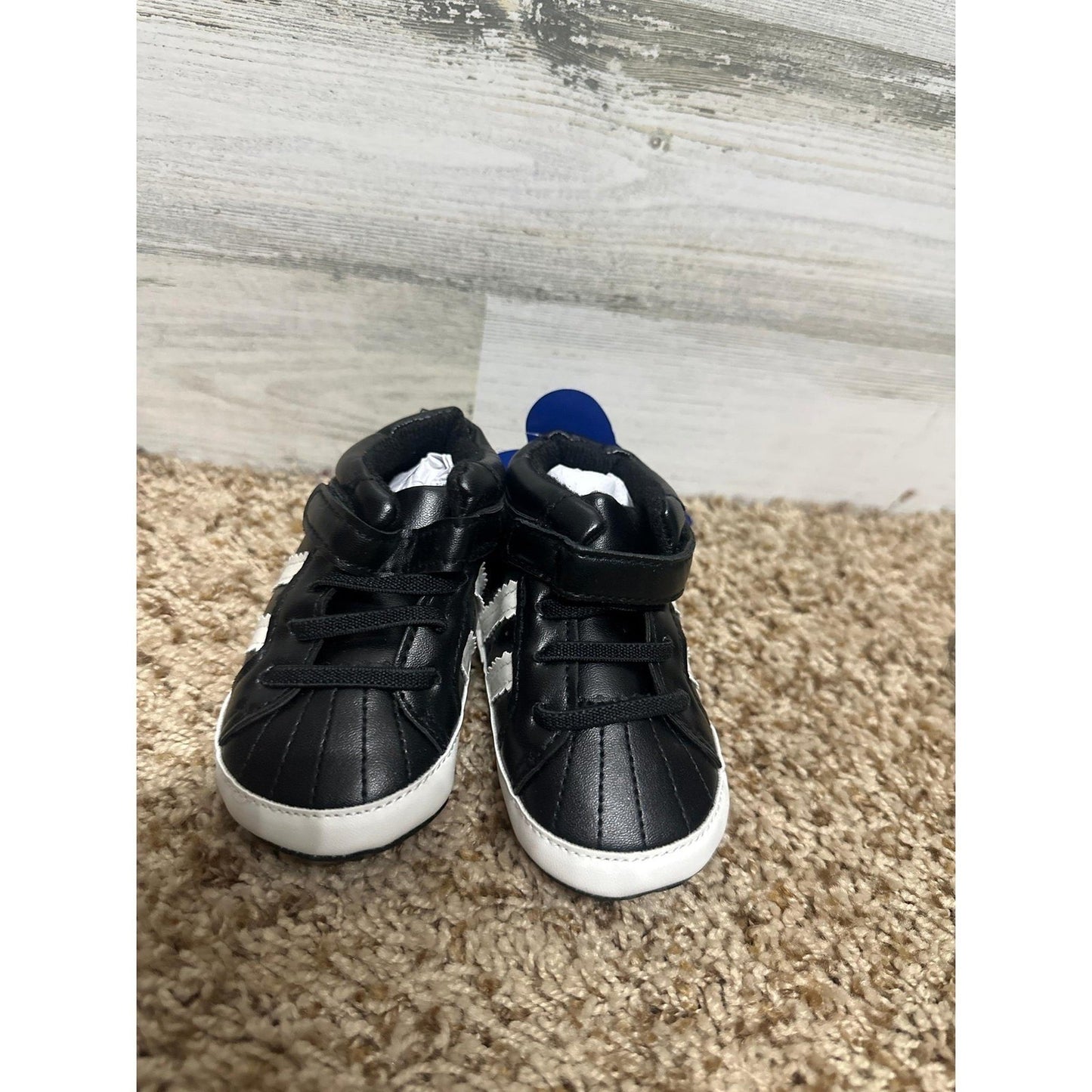Crib Shoes Boys 12-18M Black High Top Striped Sneaker NWT1