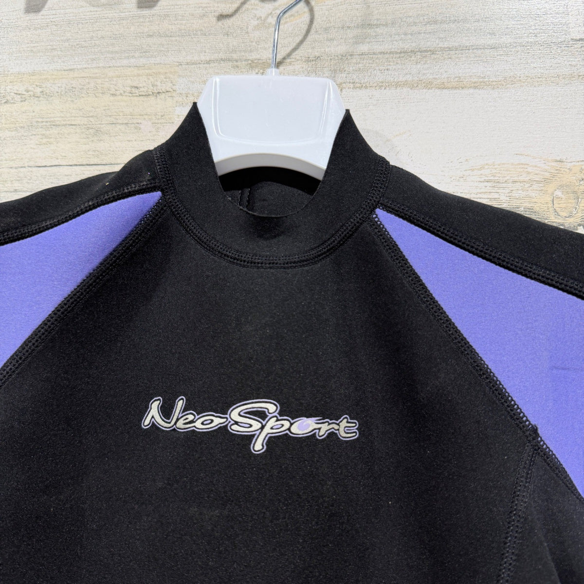 NeoSport Wetsuit Kids Size 8 Black Purple Shorty Spring Suit Surfing EUC1