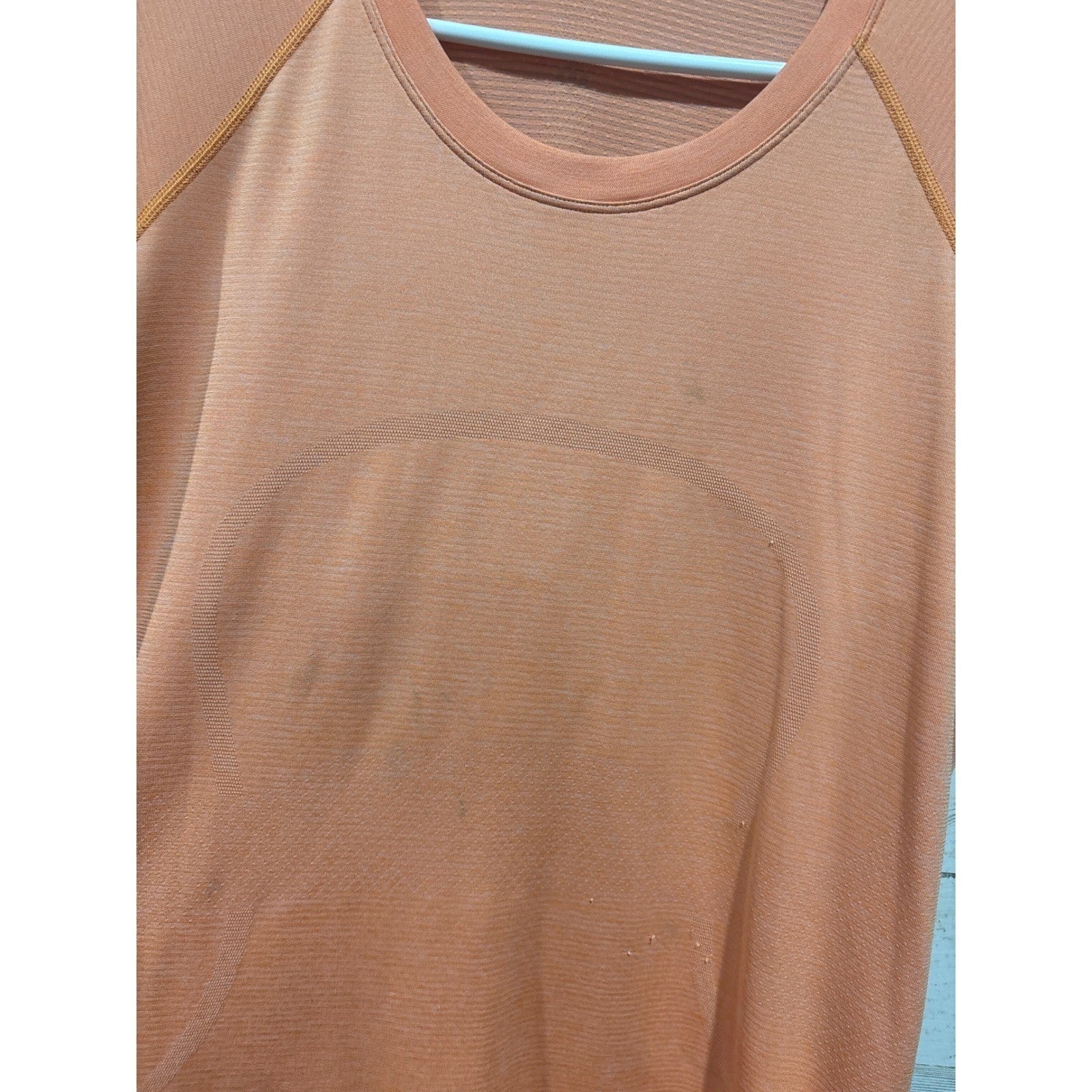 Lululemon Swiftly Tech Short Sleeve Women 14 Orange Mesh Knit Athletic GUC2