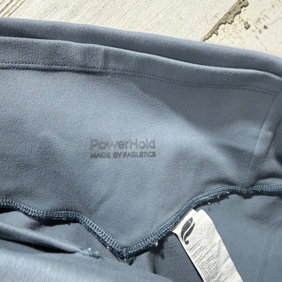 Fabletics PowerHold Lattice Back Shorts Women M Blue Polyester Active EUC4