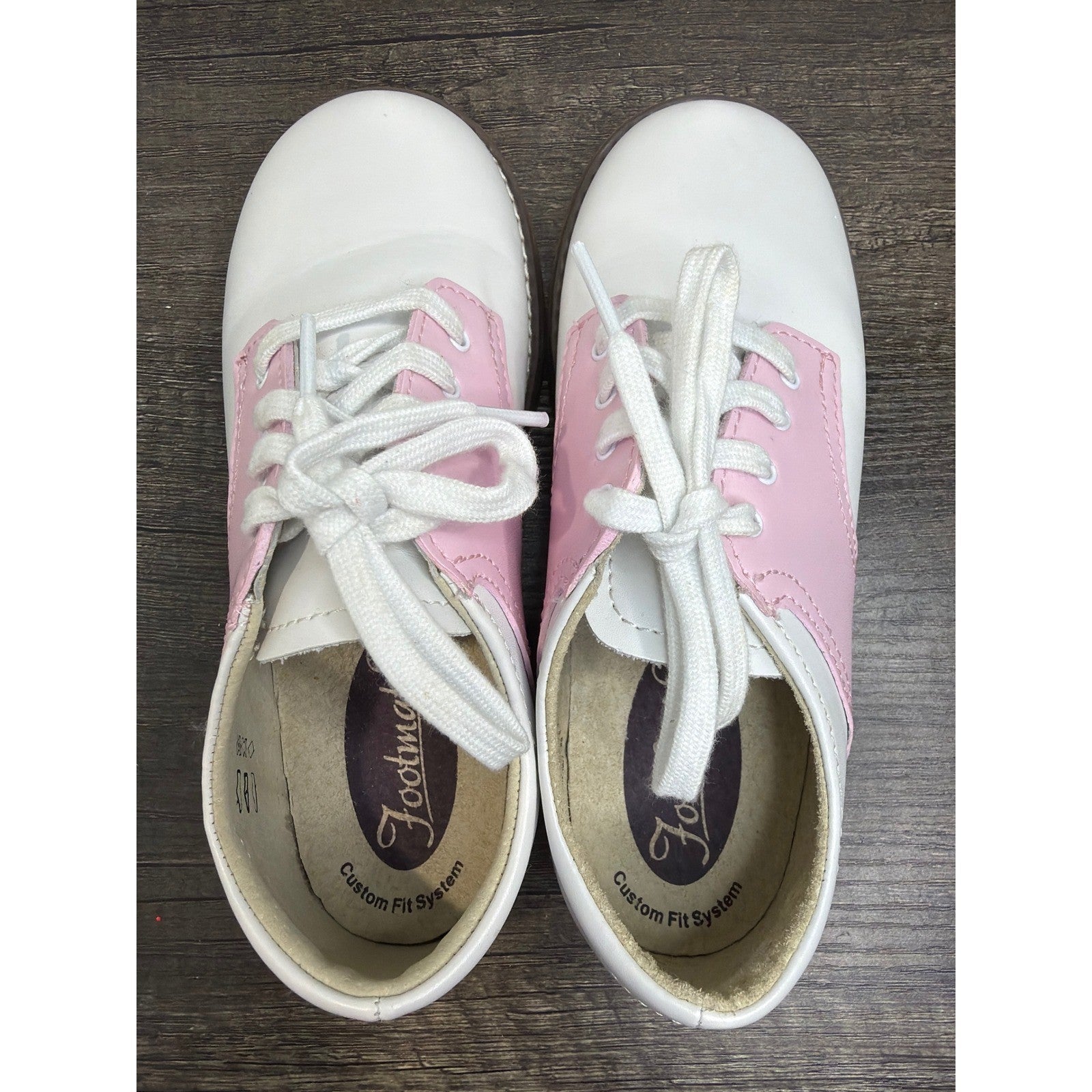 FootMates Saddle Oxford Girls 12W White Pink Leather Classic Preppy EUC4