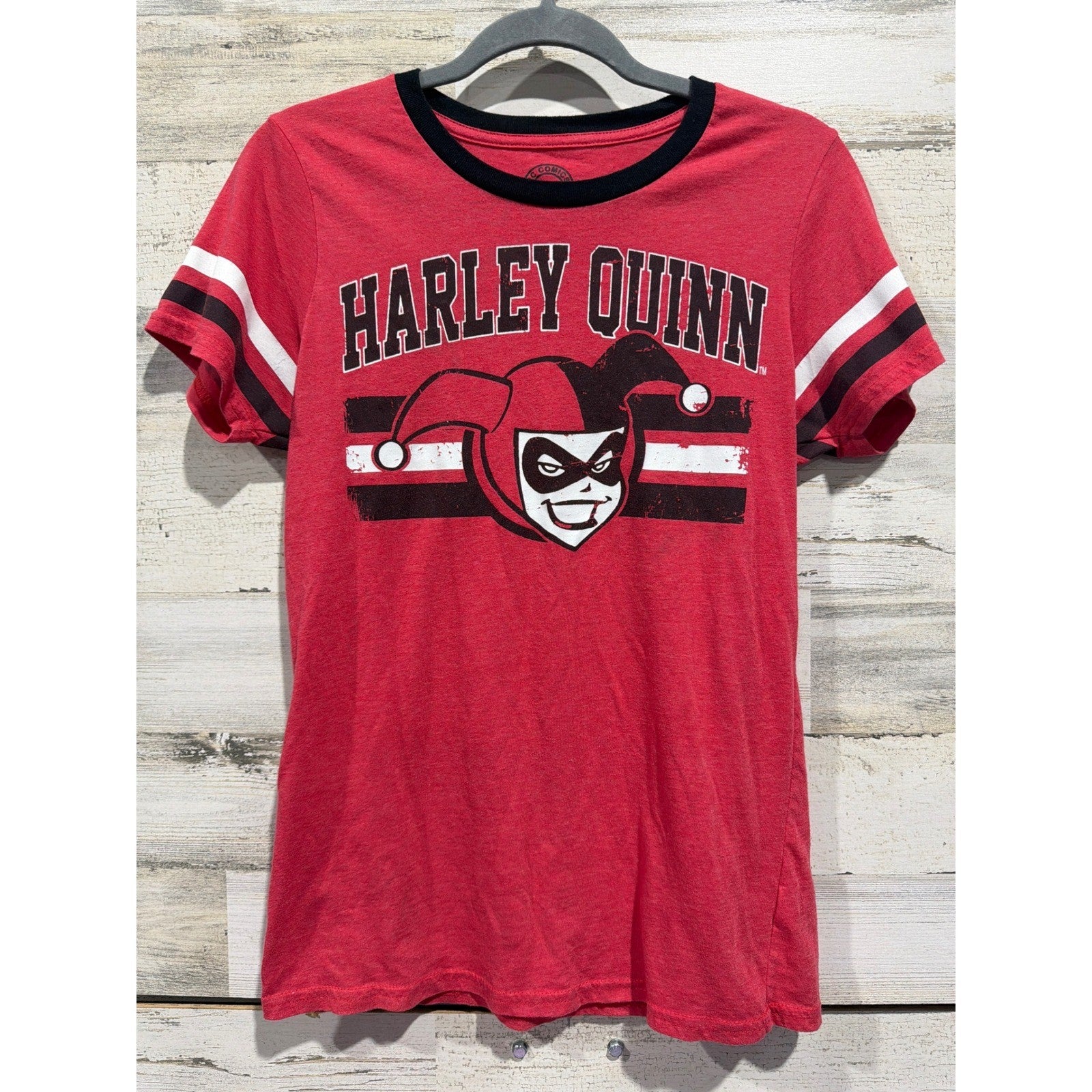 DC Comics Harley Quinn T-Shirt Girls XL Red Ringer Varsity Stripe Graphic EUC0