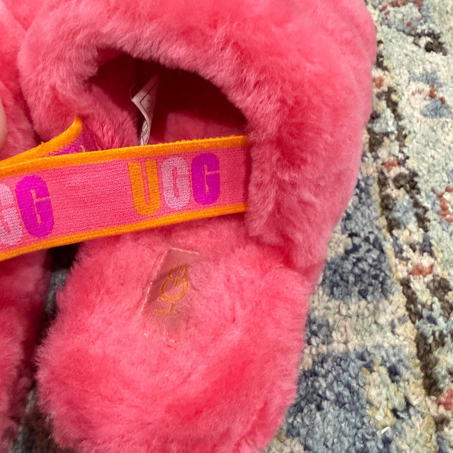 UGG Fluff Yeah Slide Girls Size 4 Pink Faux Fur Slingback Slipper6