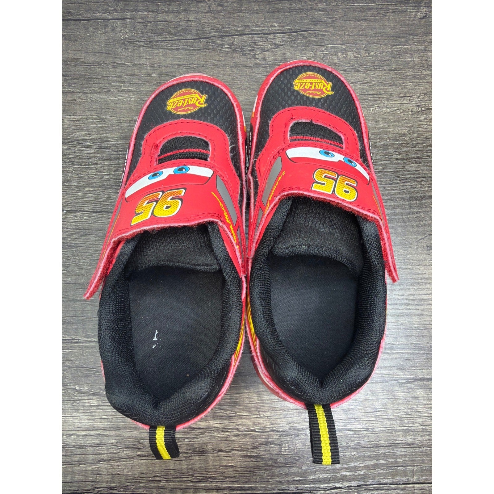 Disney Lightning McQueen Sneakers Boys 12 Red Light Up Race Car5