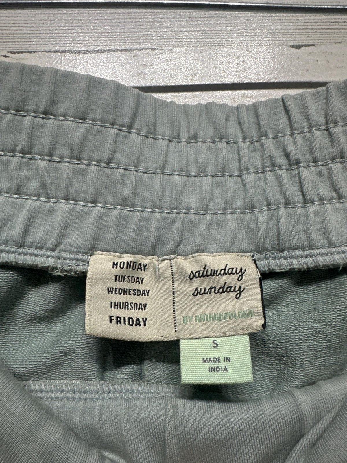 Saturday Sunday Joggers Women Small Sage Green Tie Waist Patch Pocket EUC1